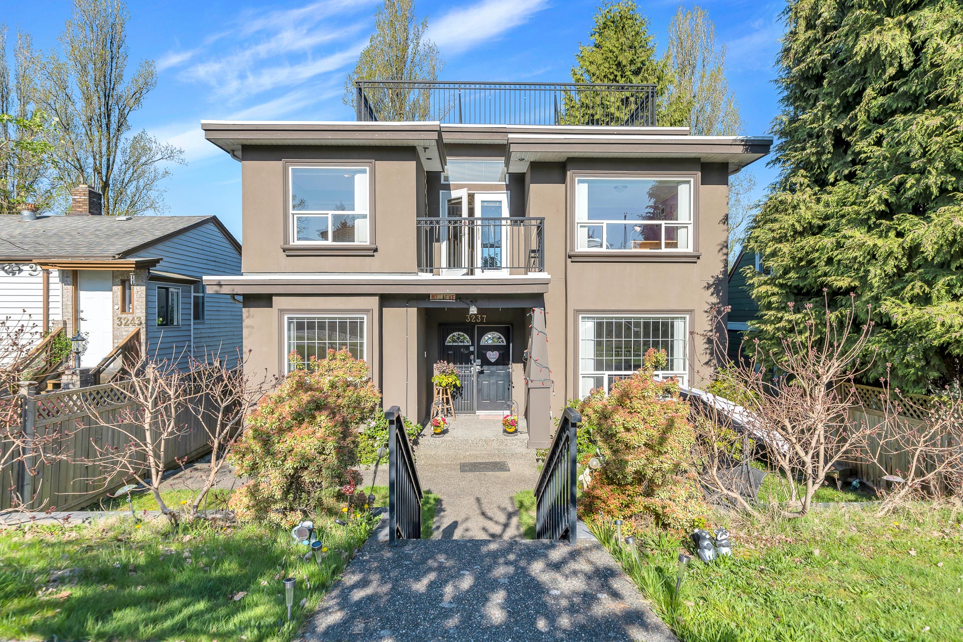 3237 Matapan Crescent, Vancouver