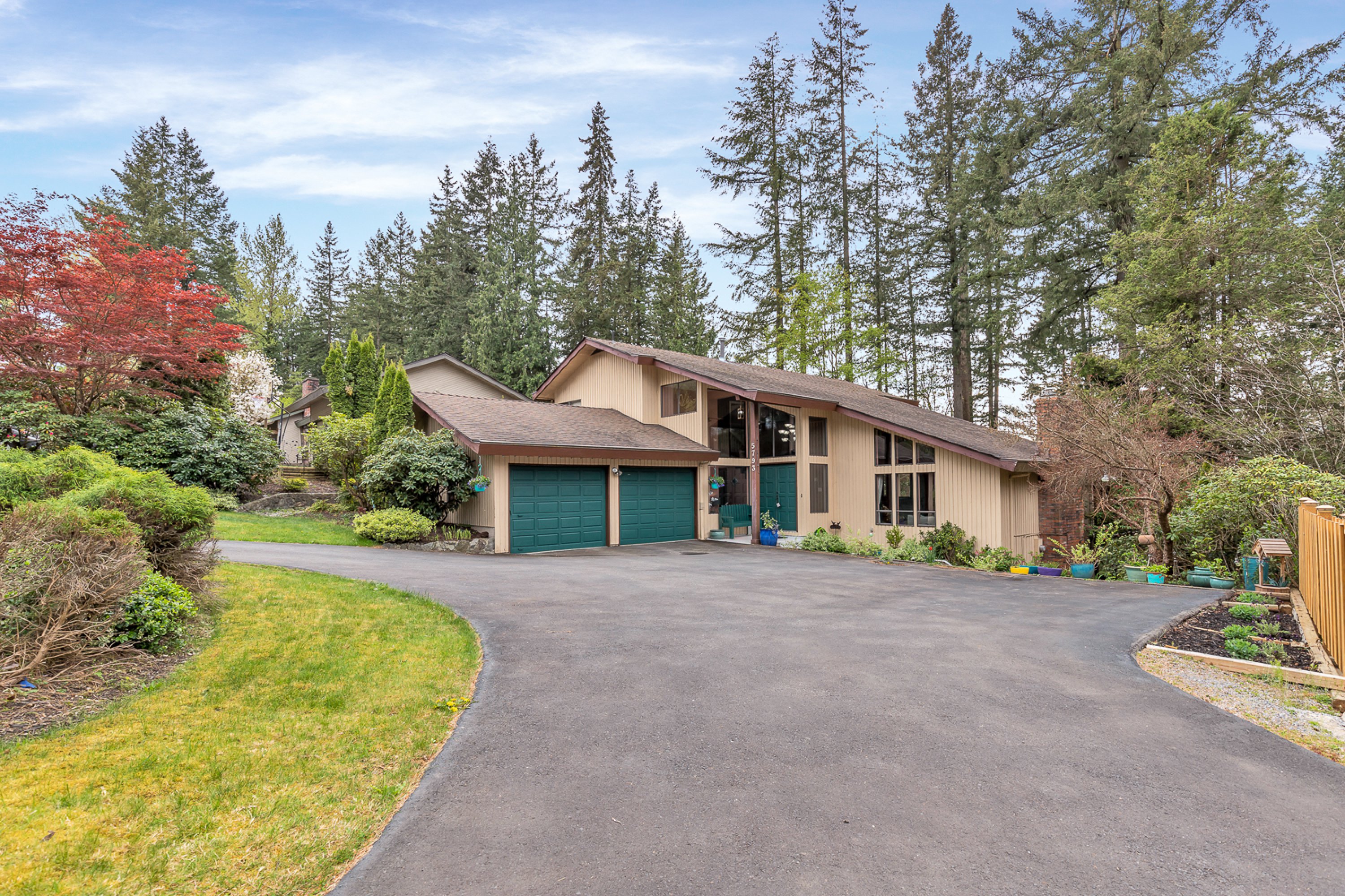 5793 237A Street, Langley