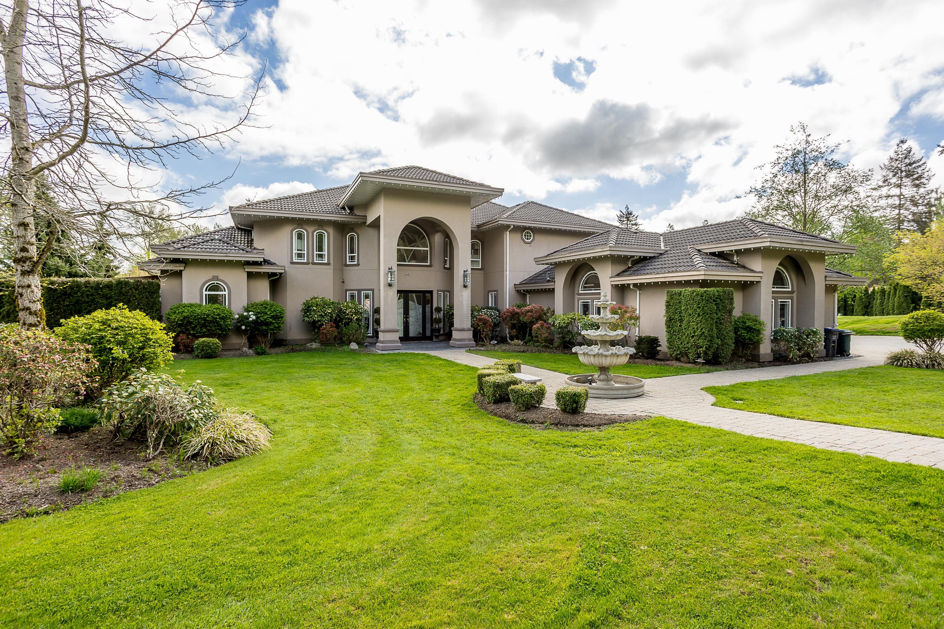 21210 2 Avenue, Langley