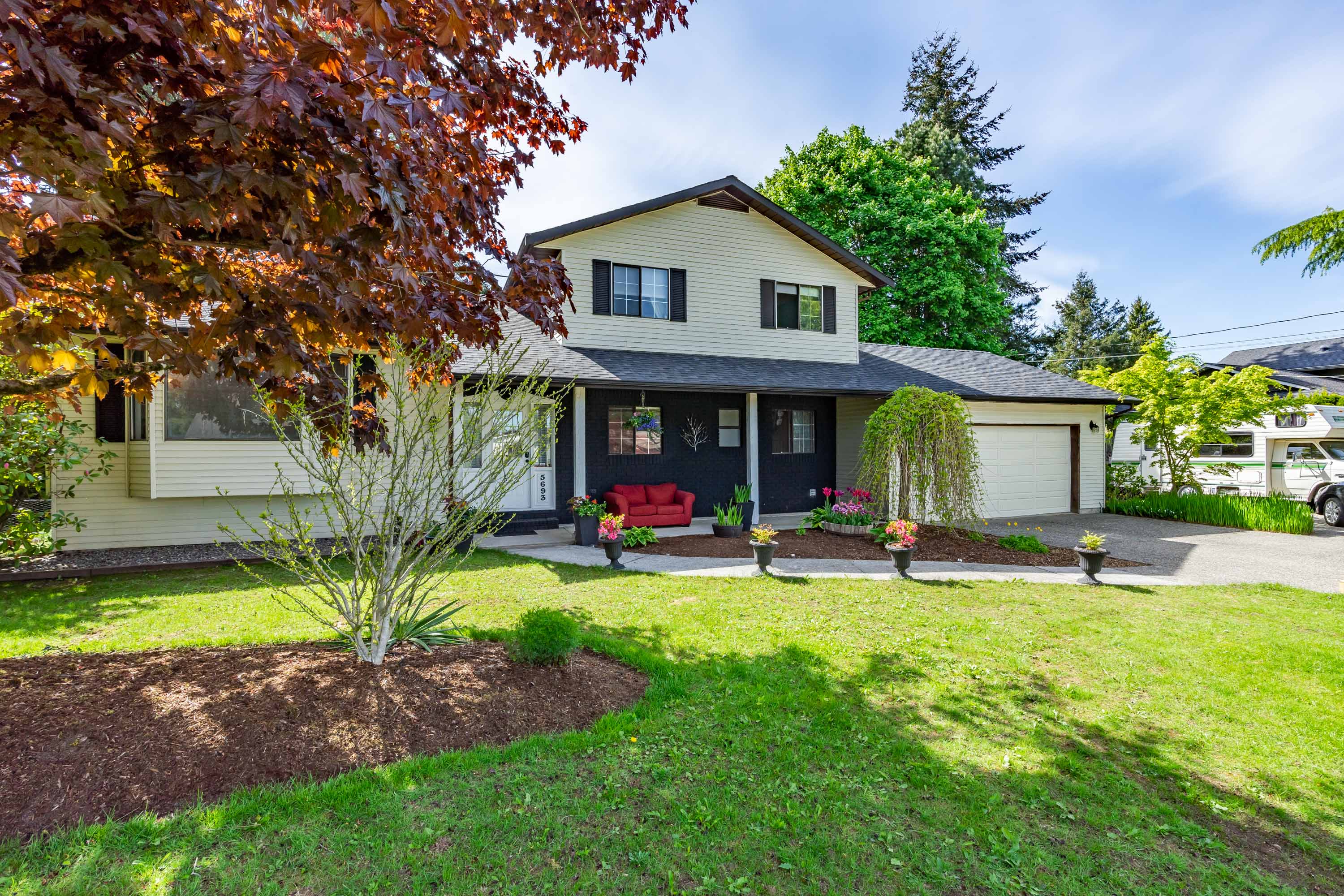 5693 246B Street, Langley