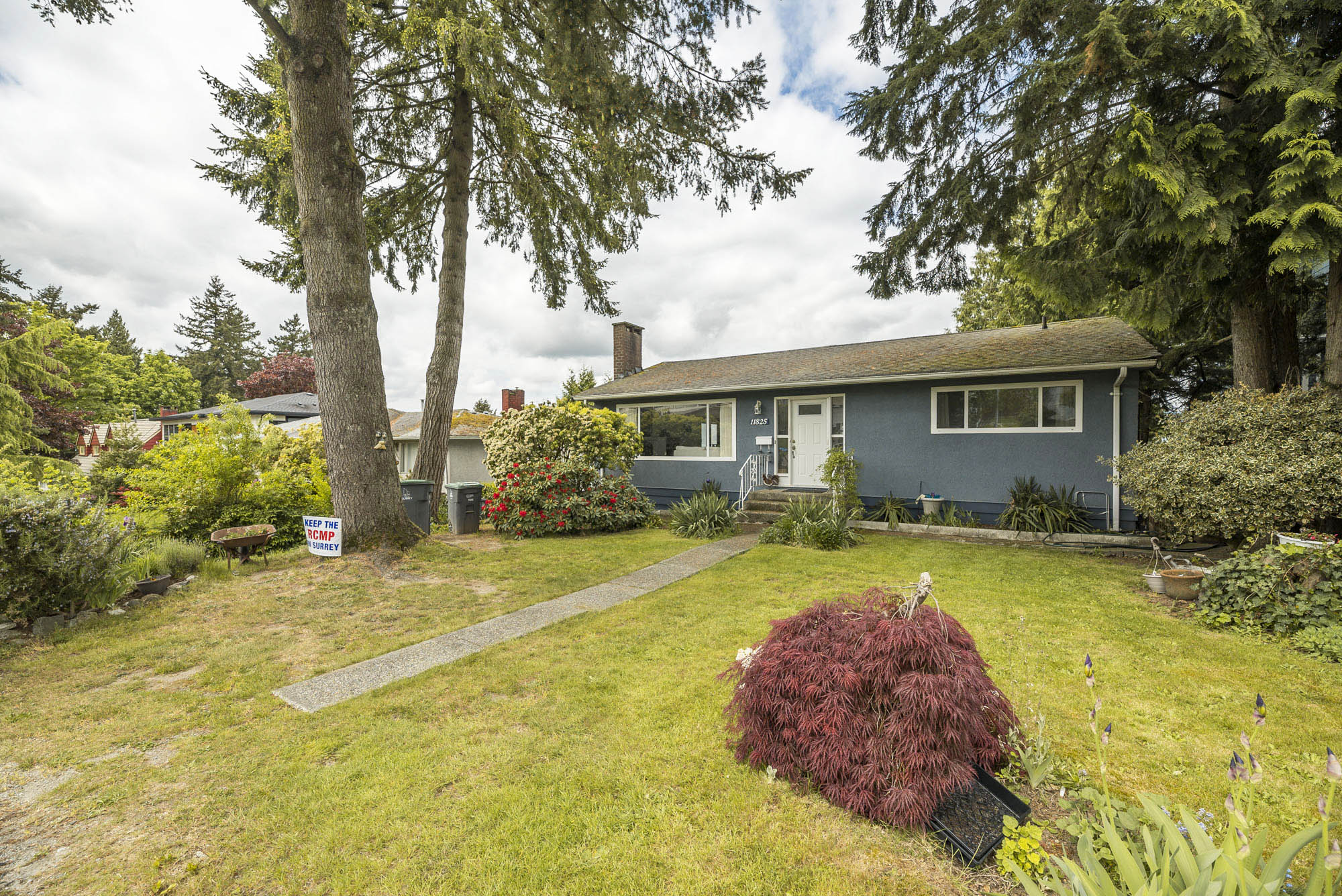 11825 99A Avenue, Surrey