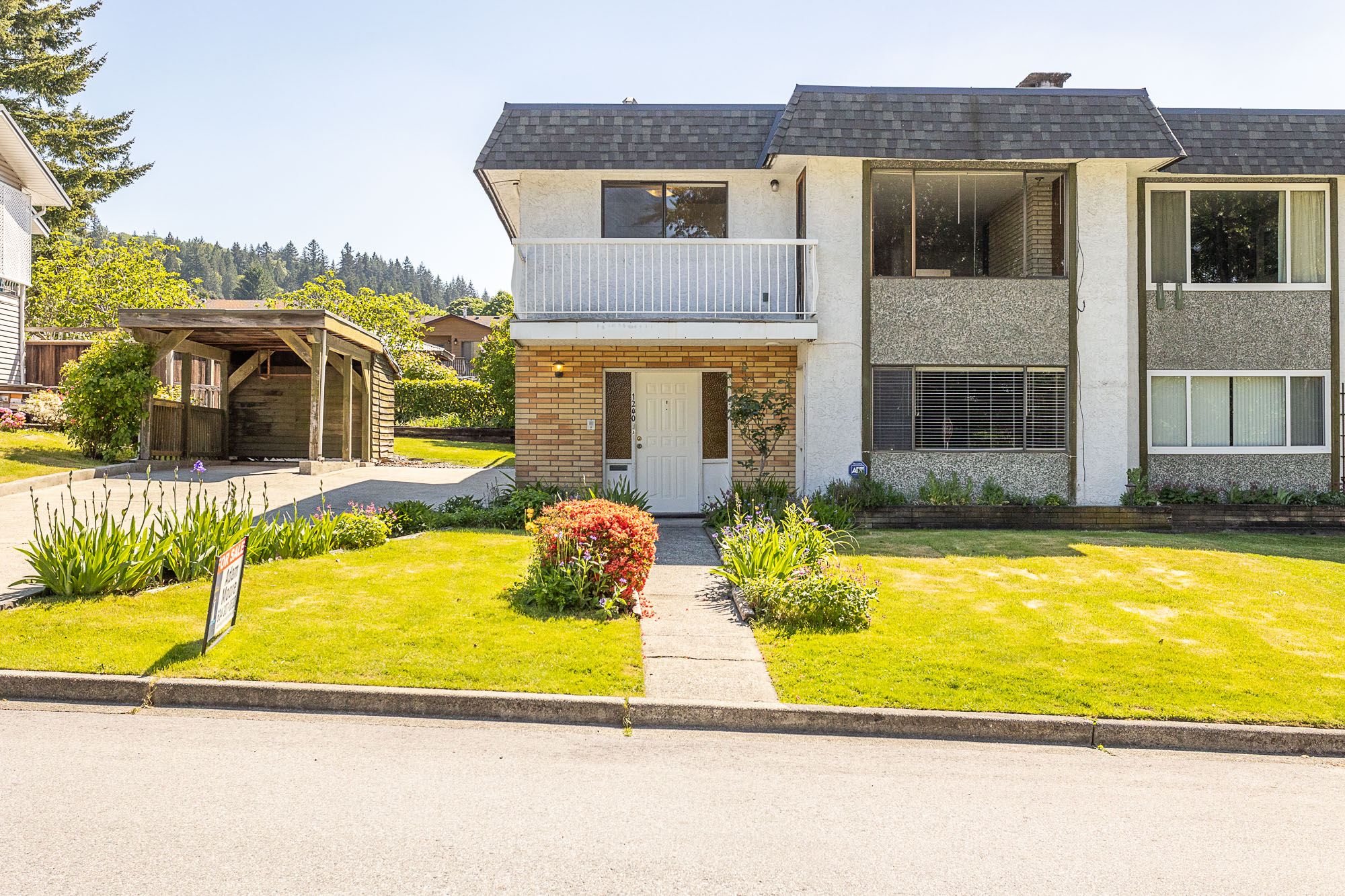 1240 Augusta Avenue, Burnaby