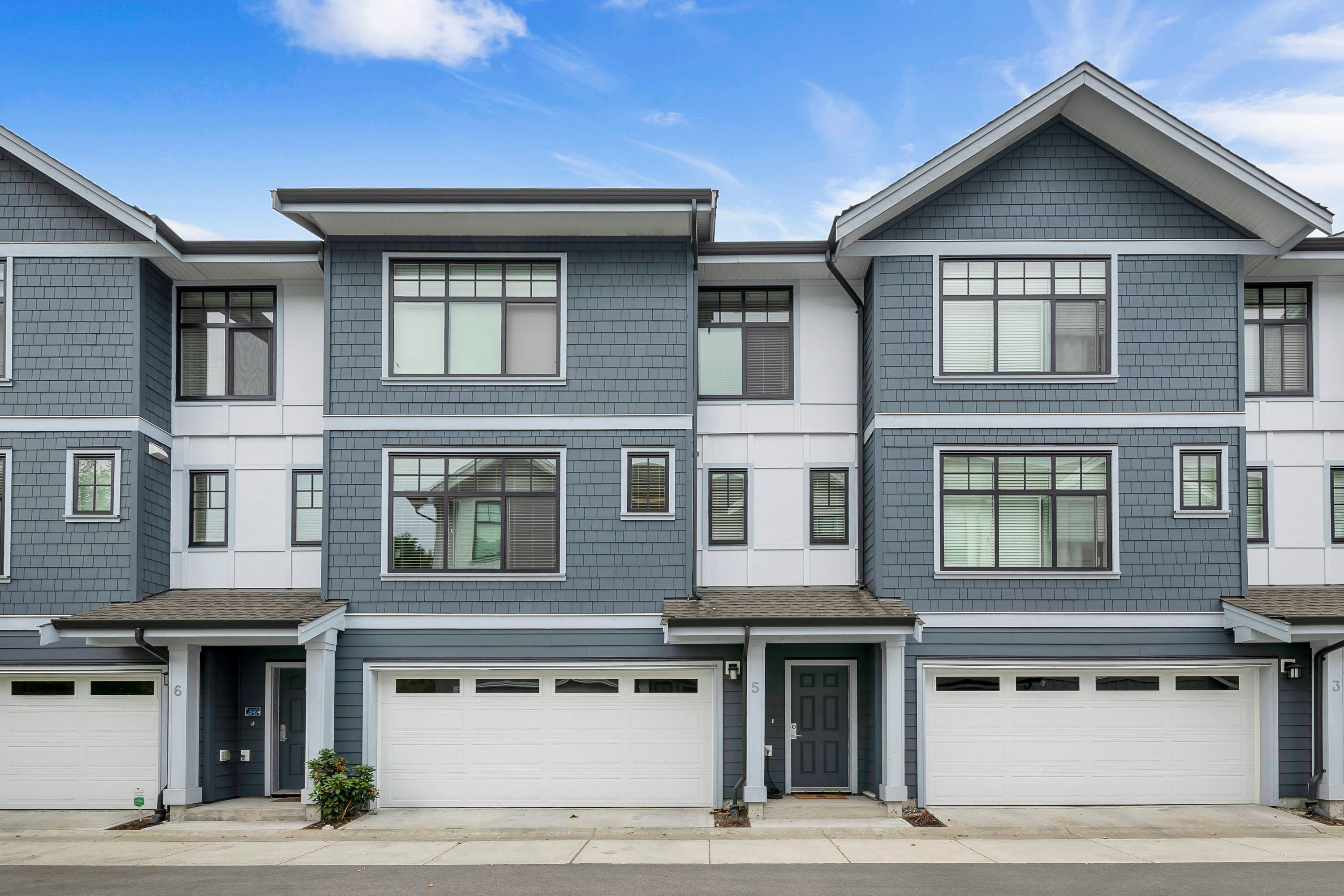 5 - 5228 Savile Row, Burnaby