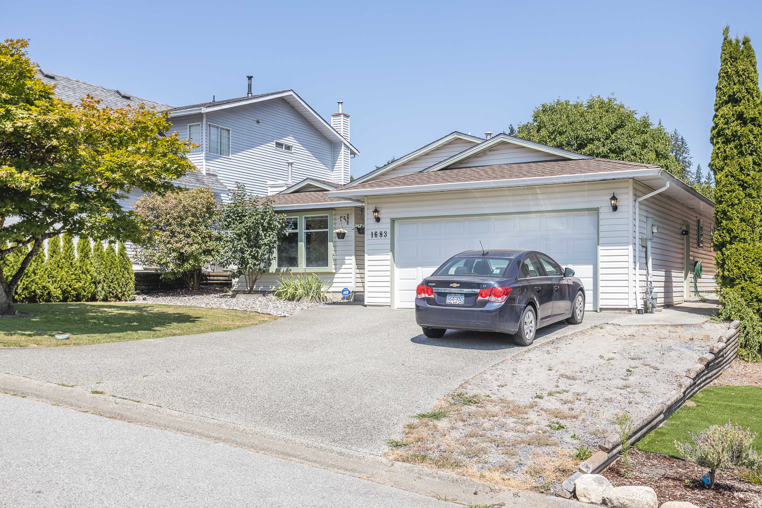 1683 Renton Avenue, Port Coquitlam