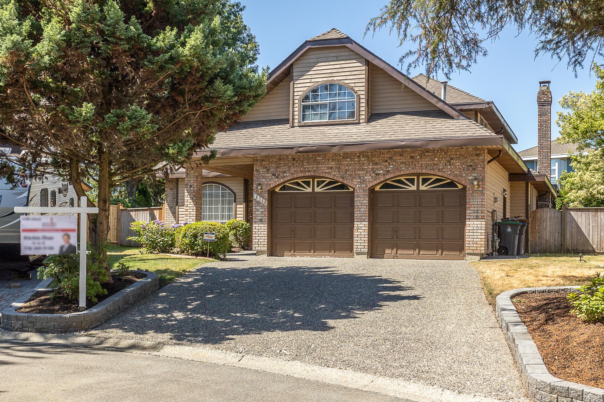 16718 Beechwood Court, Surrey