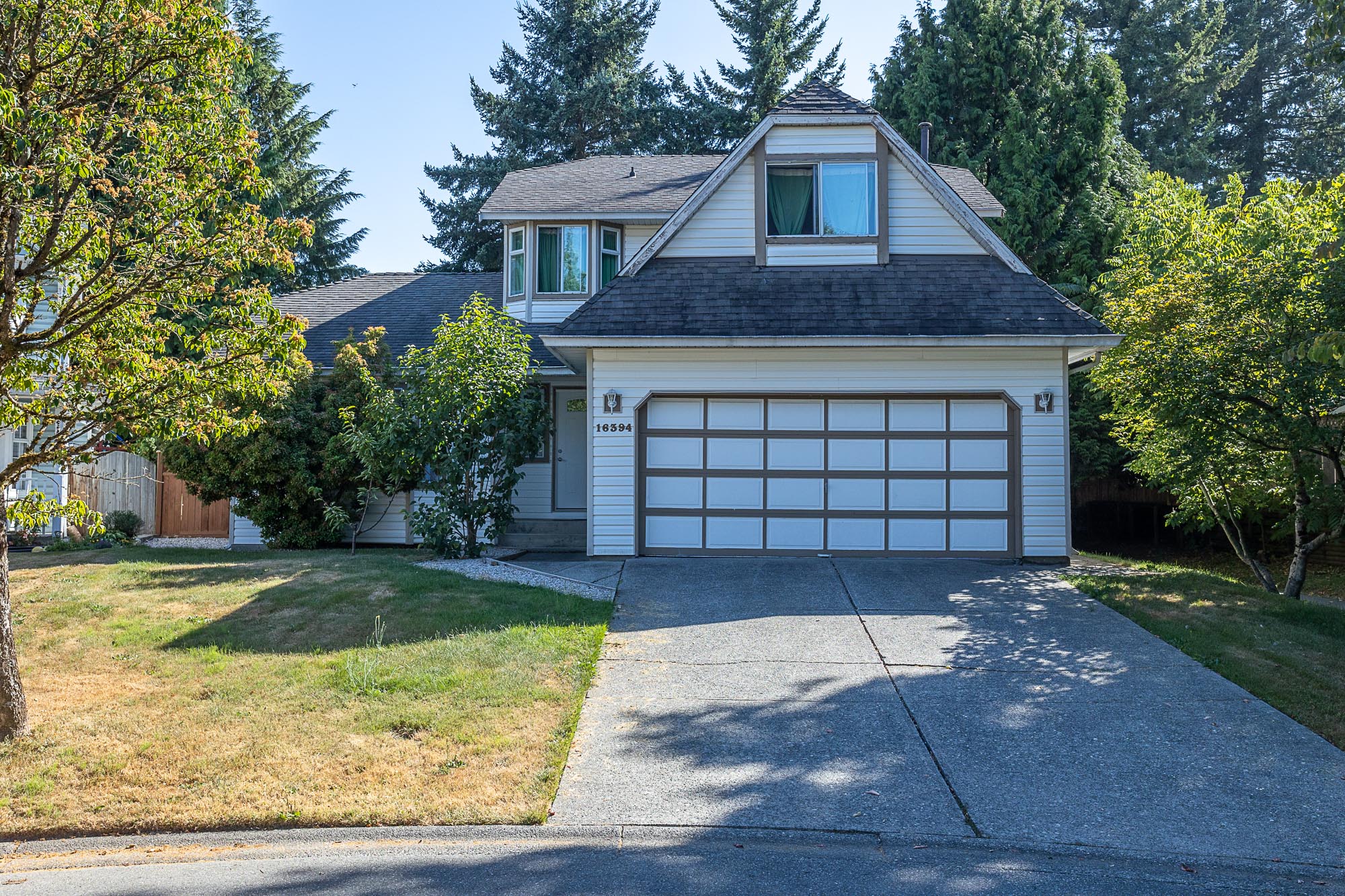 16394 Glenmoor Court, Surrey