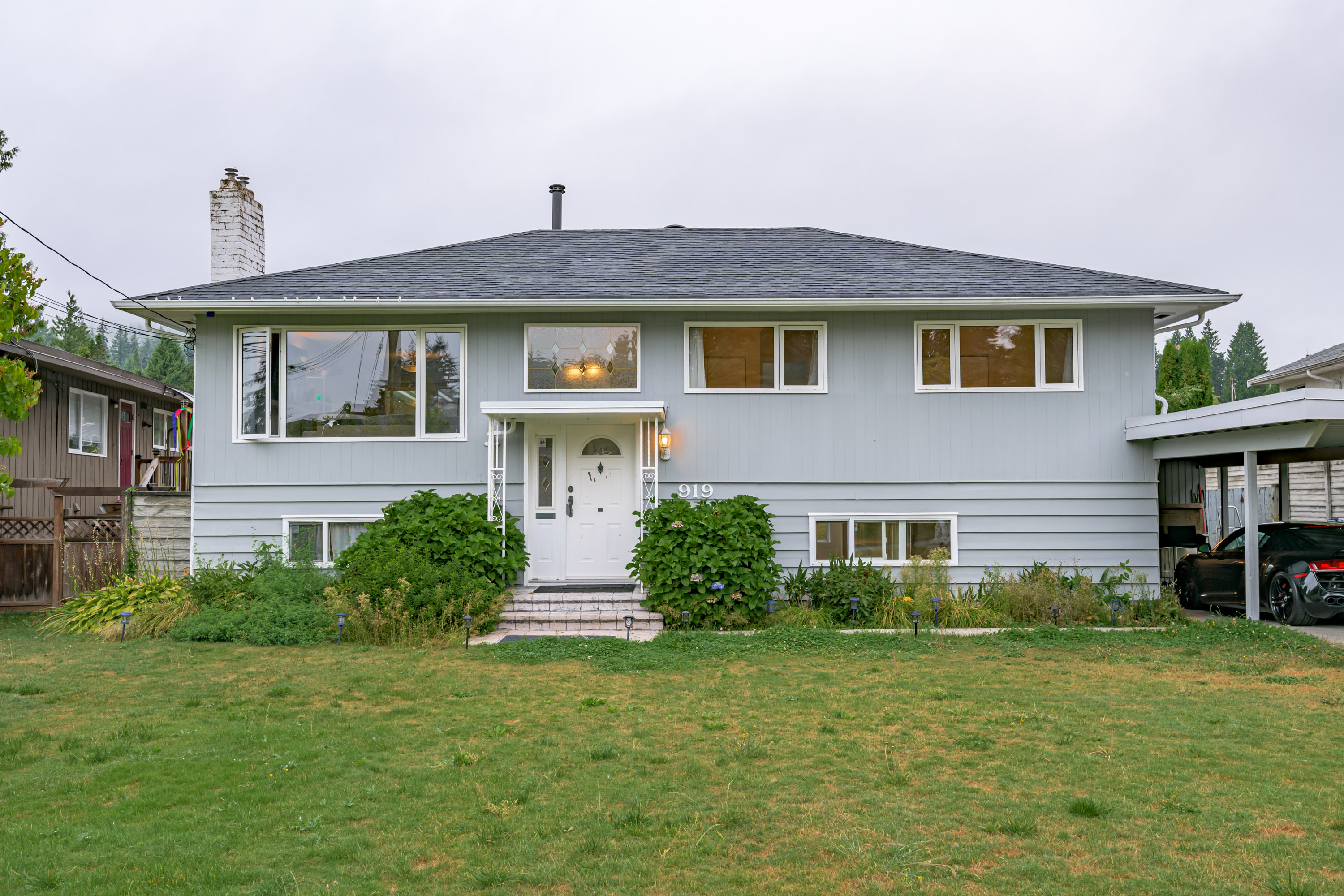 919 Dundonald Drive, Port Moody