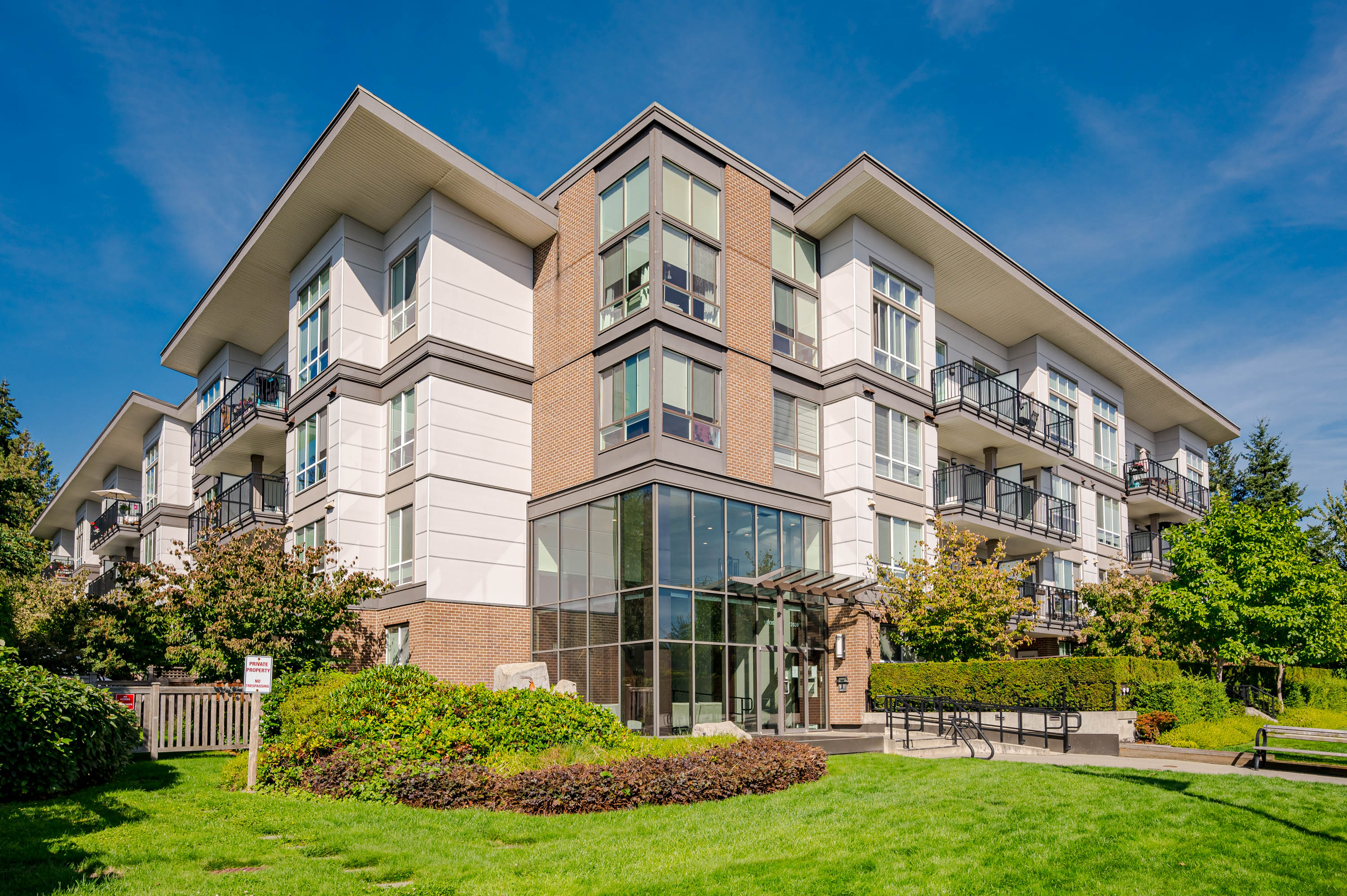 321 - 12039 64 Avenue, Surrey