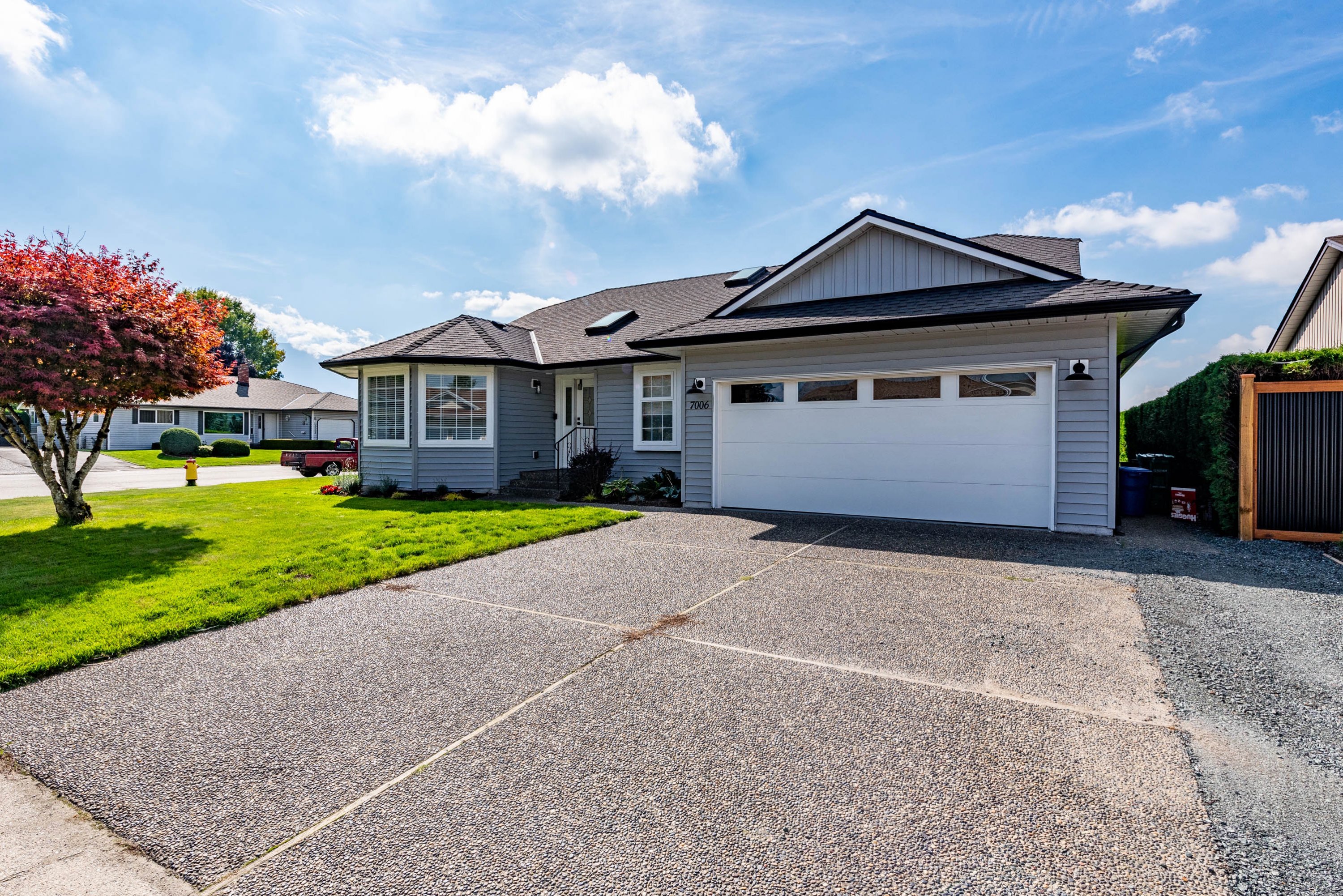 7006 Coach Lamp Drive, Chilliwack