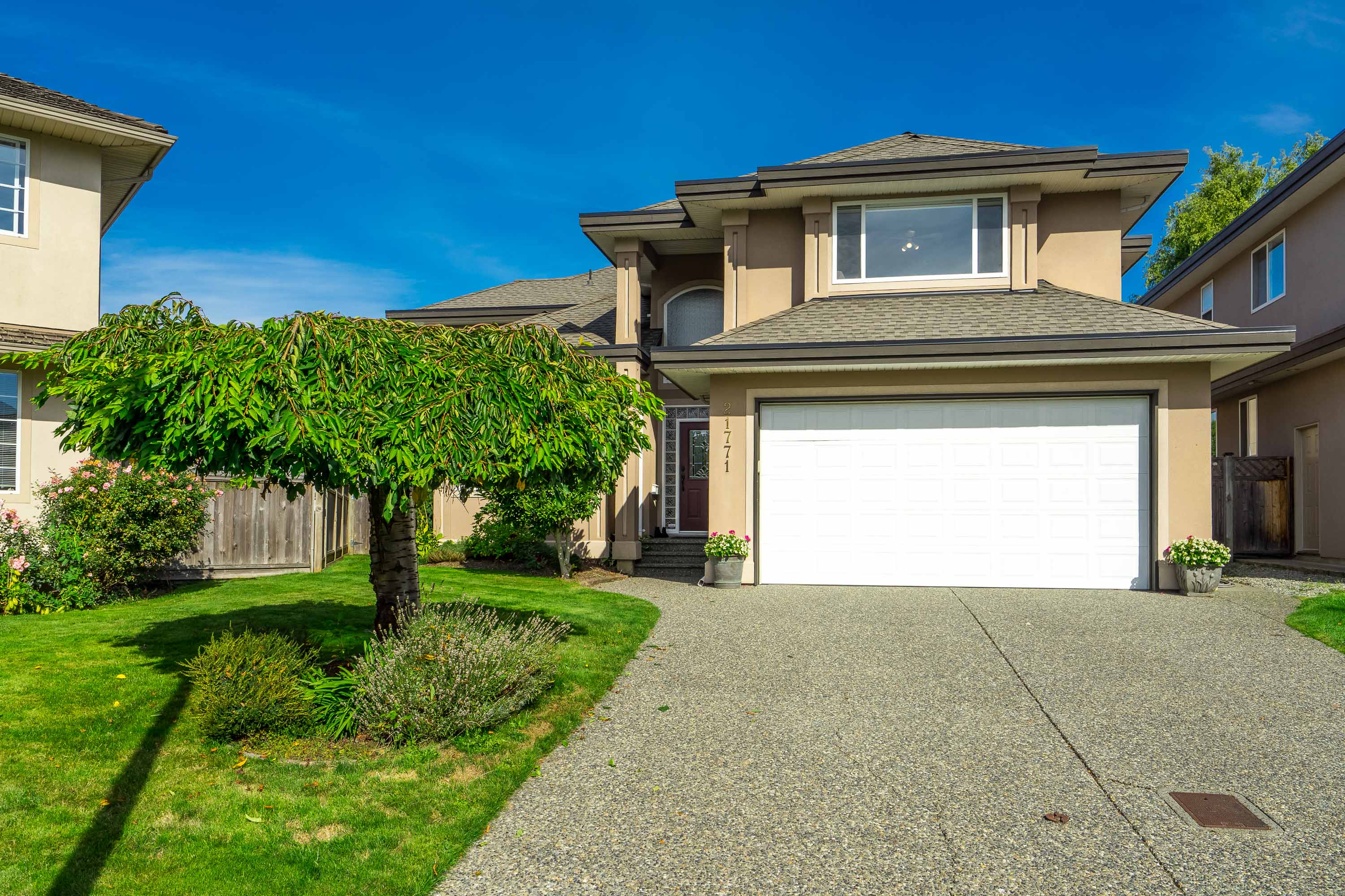 21771 46A Avenue, Langley