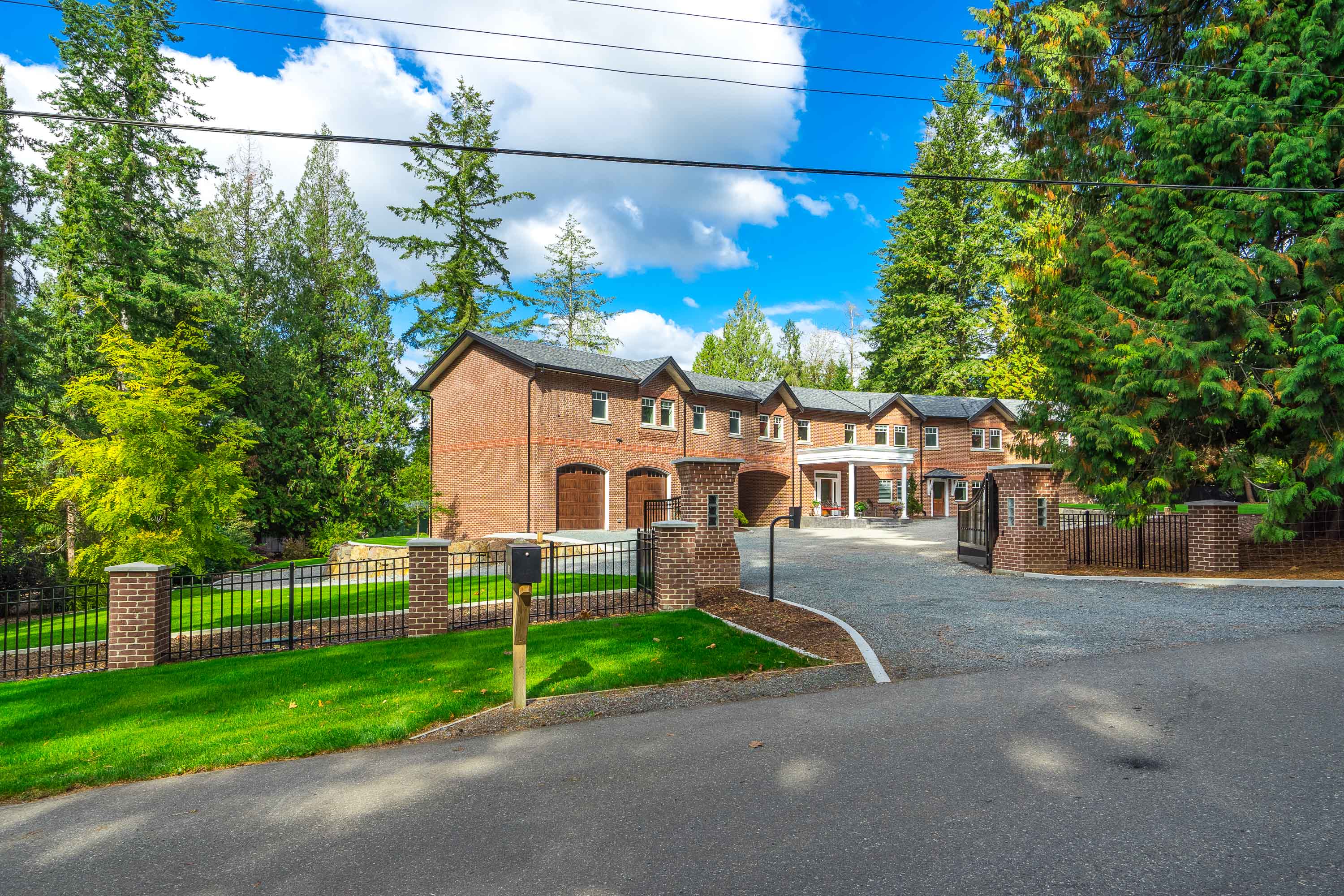 20090 Fernridge Crescent, Langley