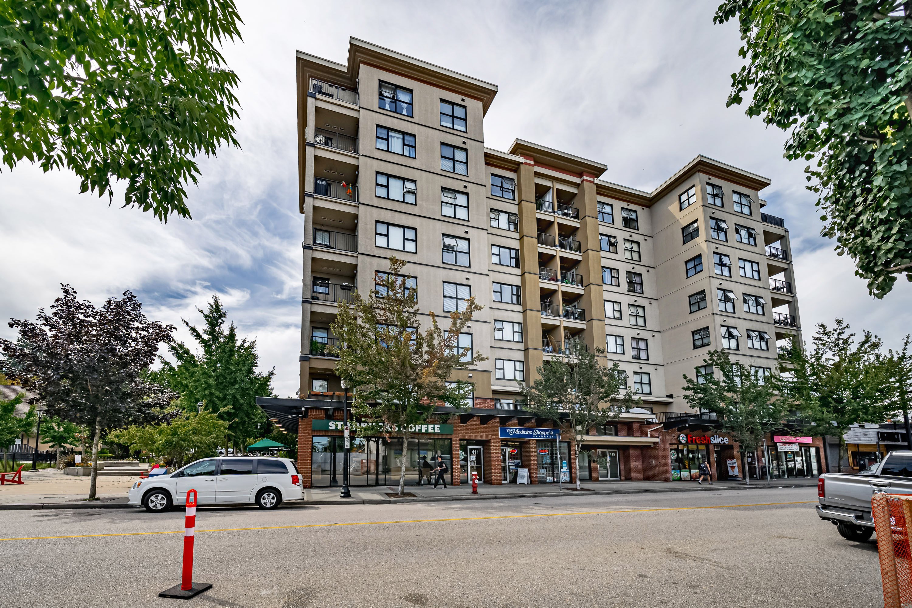 406 - 415 E Columbia Street, New Westminster