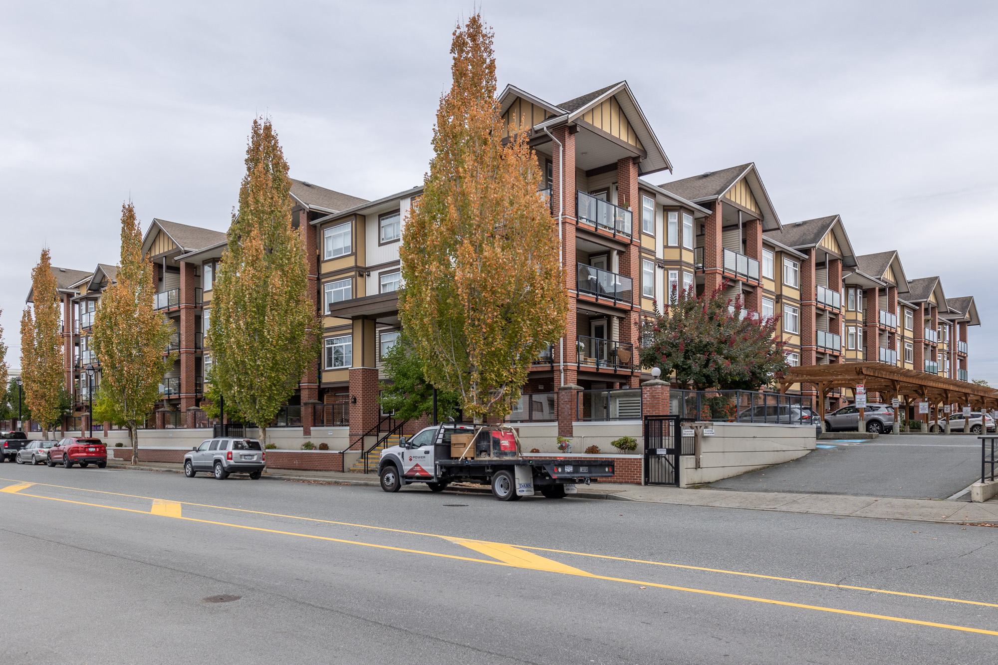 333 - 5660 201A Street, Langley