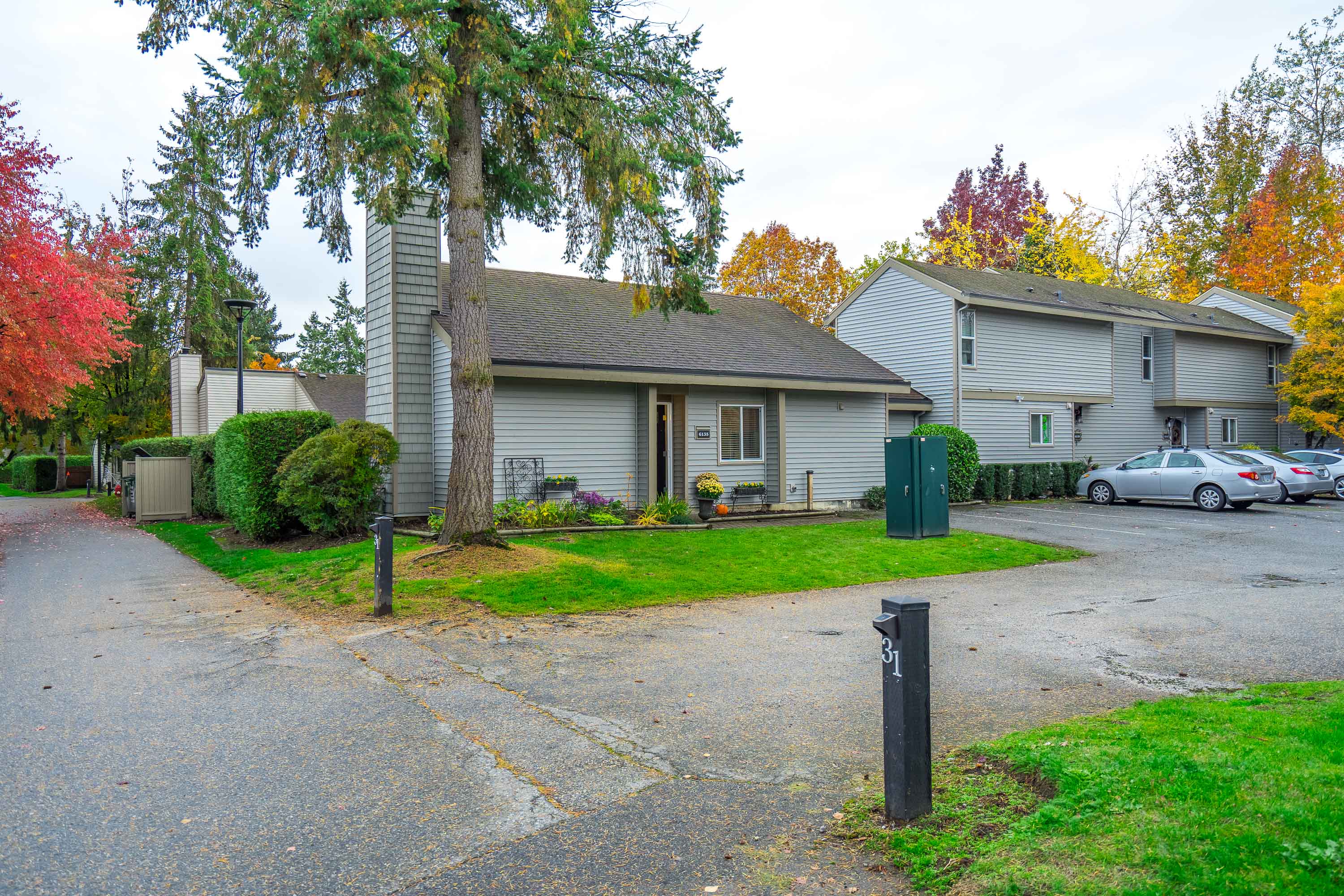 6135 E Greenside Drive, Surrey