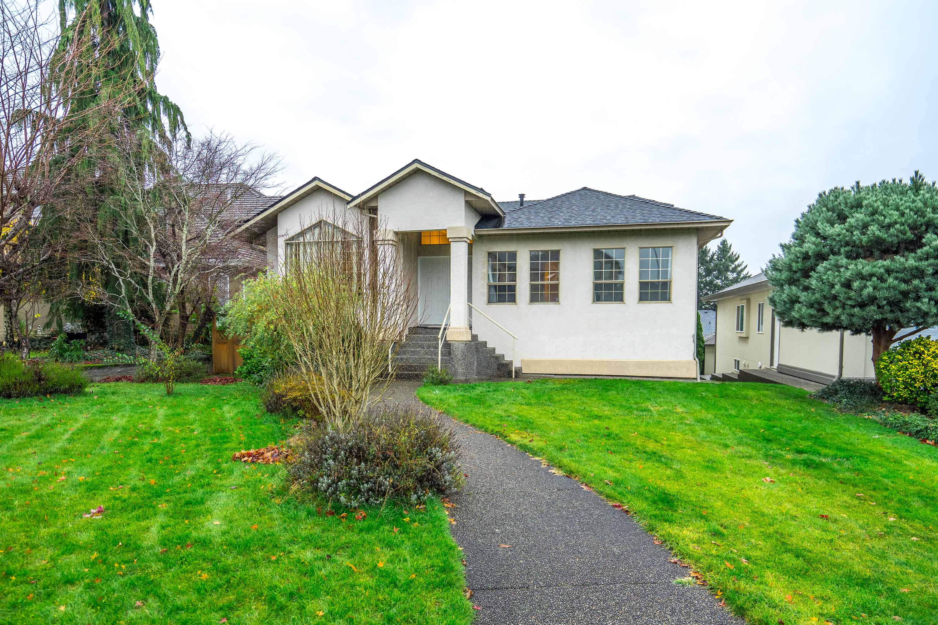 6324 191A Street, Surrey