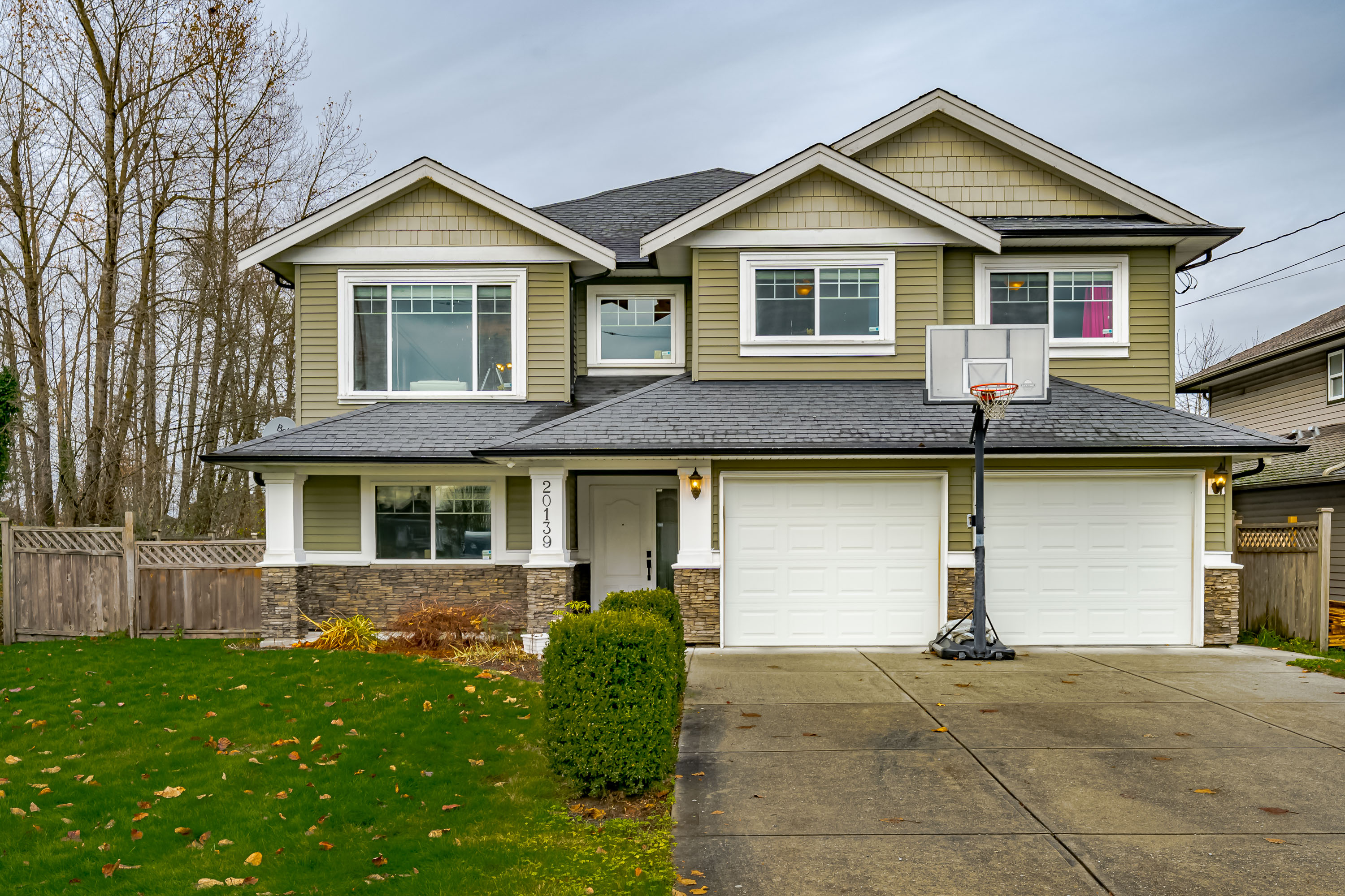 20139 Ditton Street, Maple Ridge