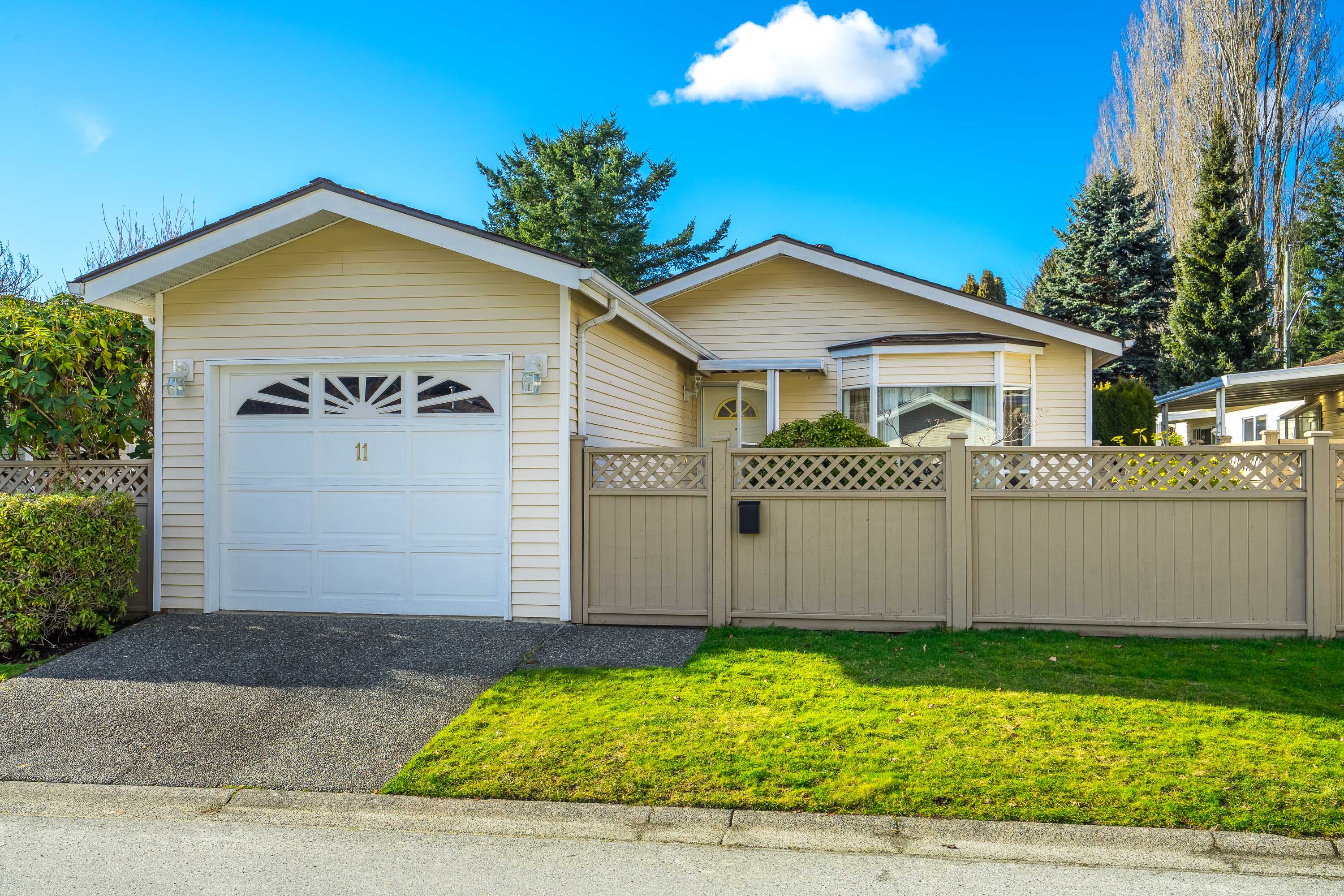 11 - 1400 164 Street, Surrey