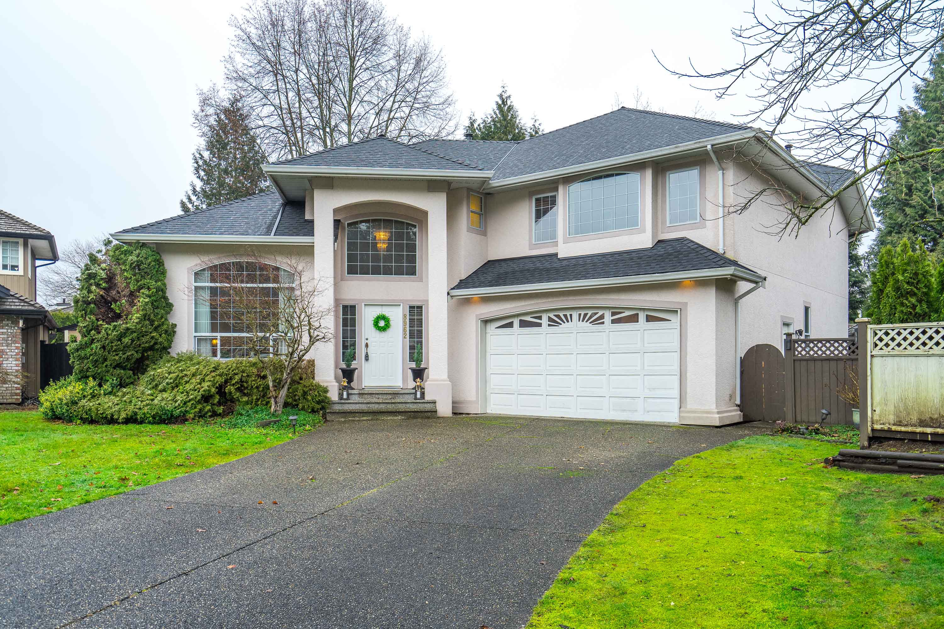 8962 205A Street, Langley