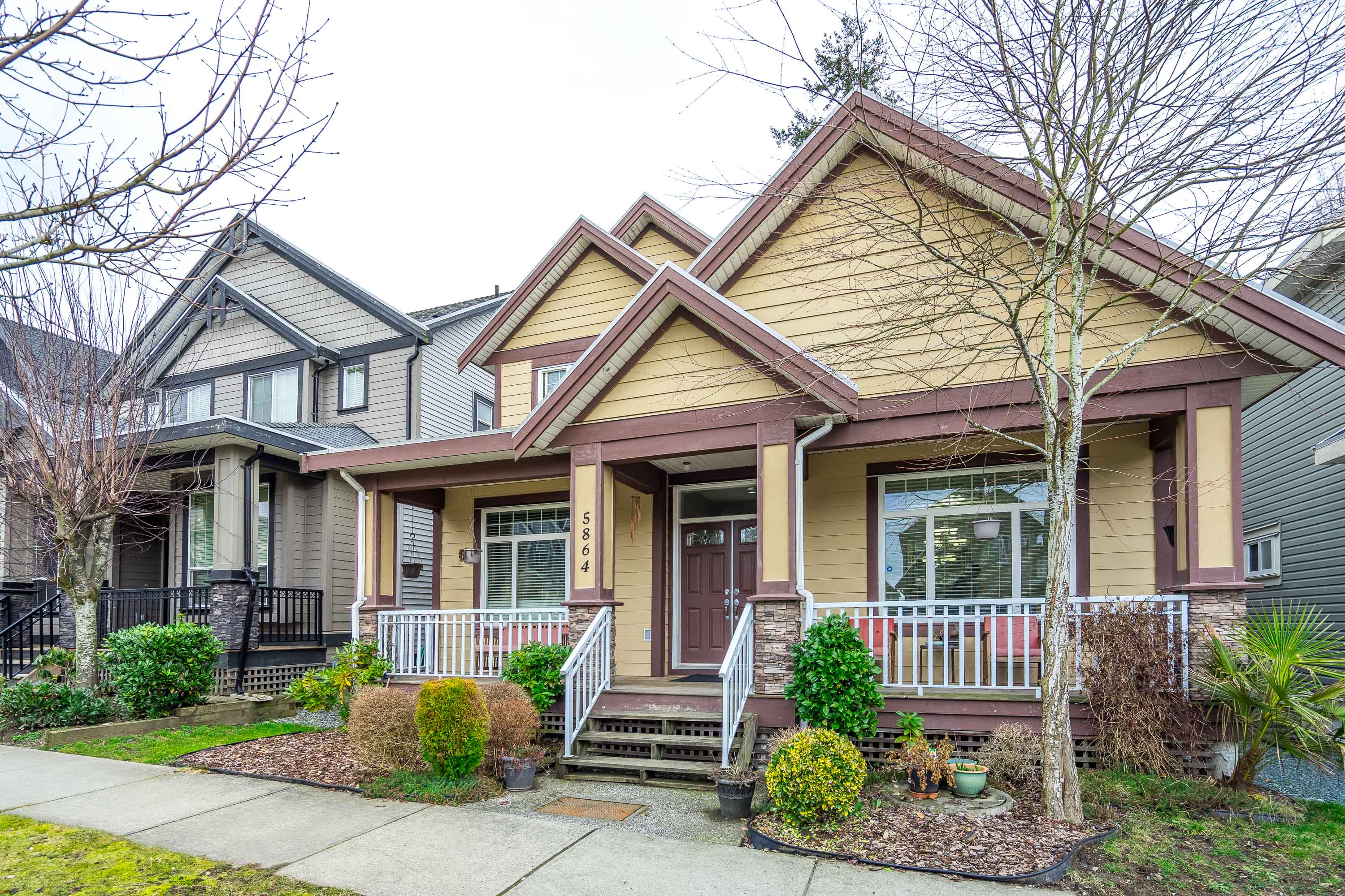 5864 131A Street, Surrey