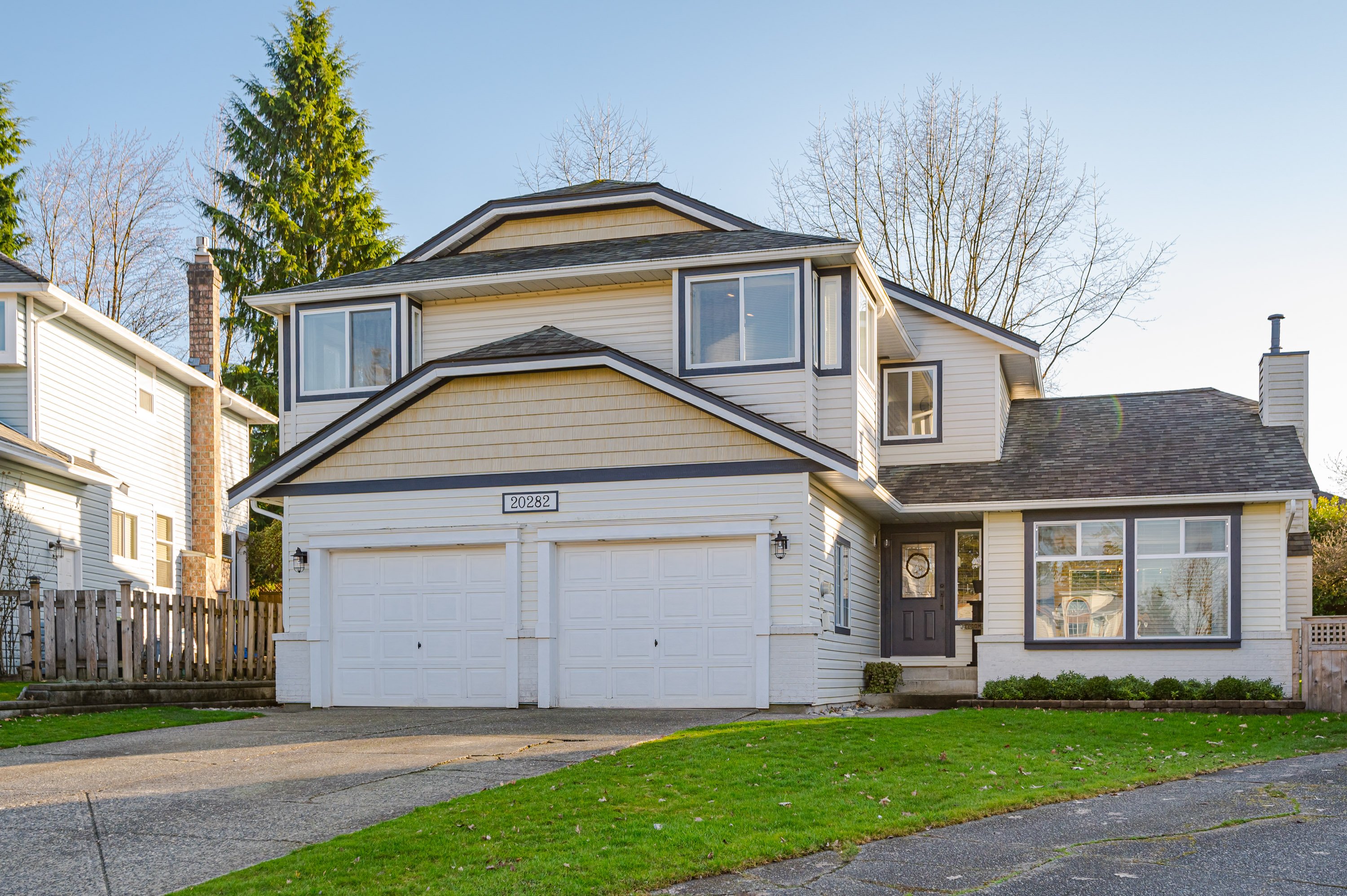 20282 93B Avenue, Langley