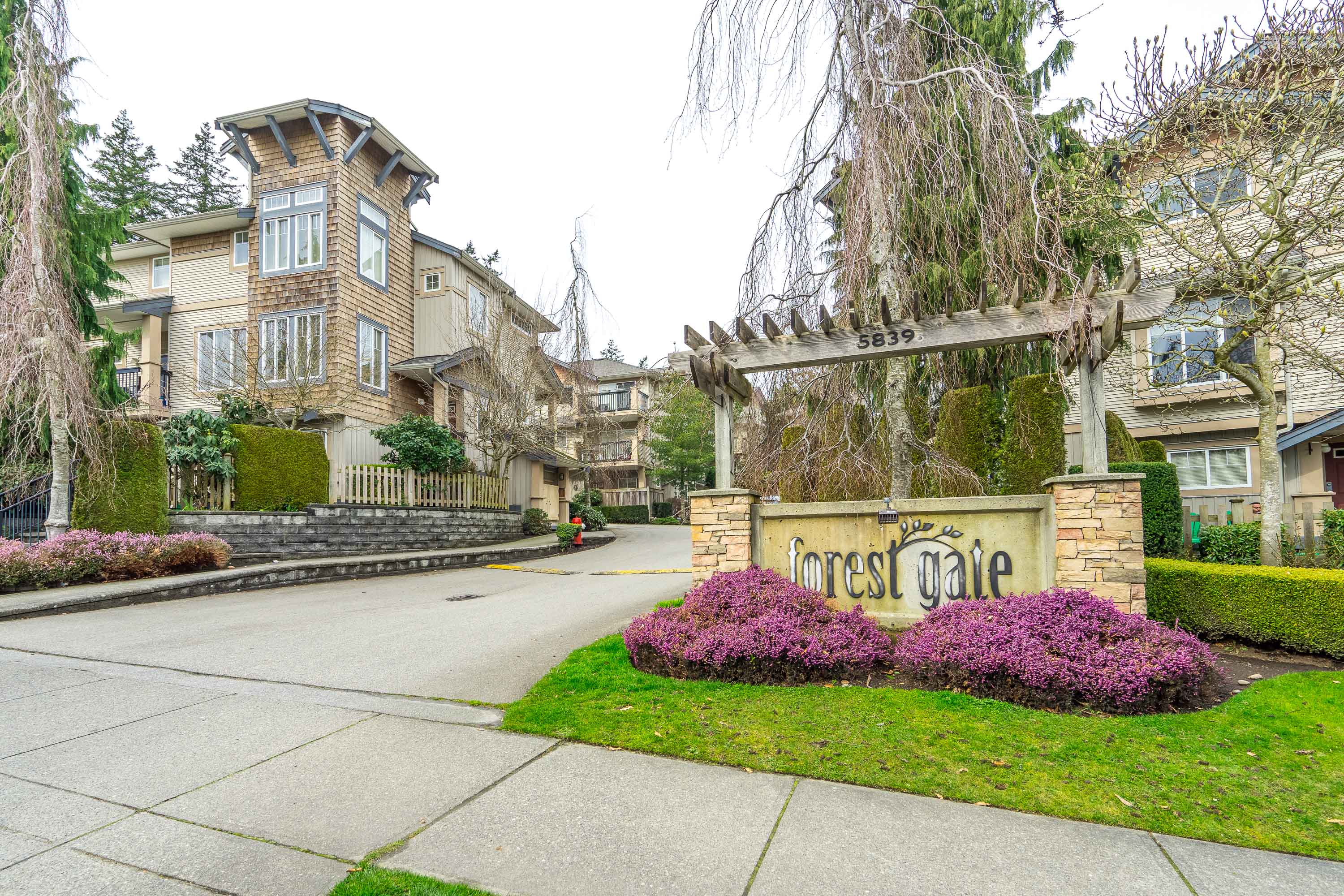 32 - 5839 Panorama Drive, Surrey