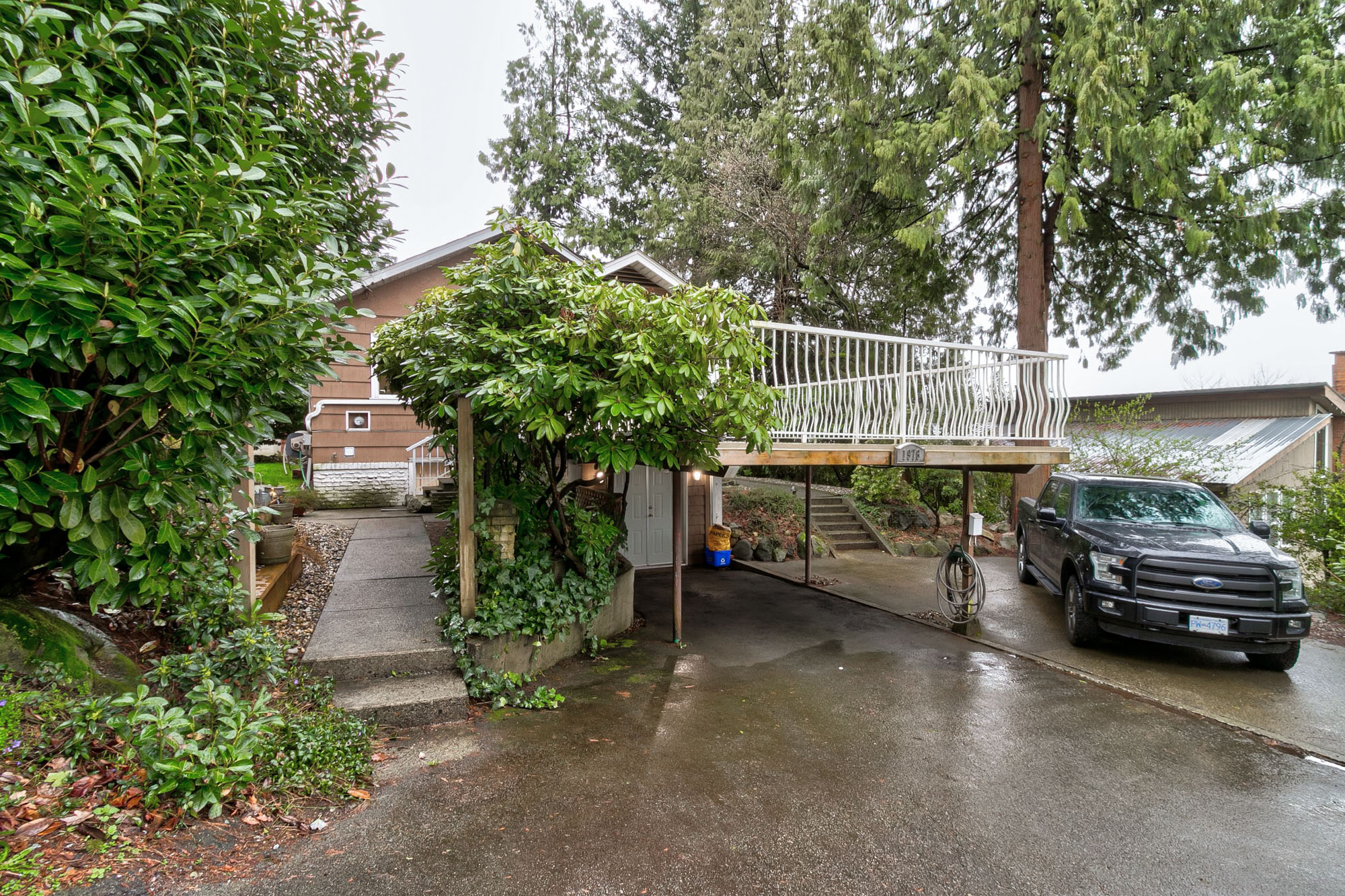 1976 Hillside Avenue, Coquitlam