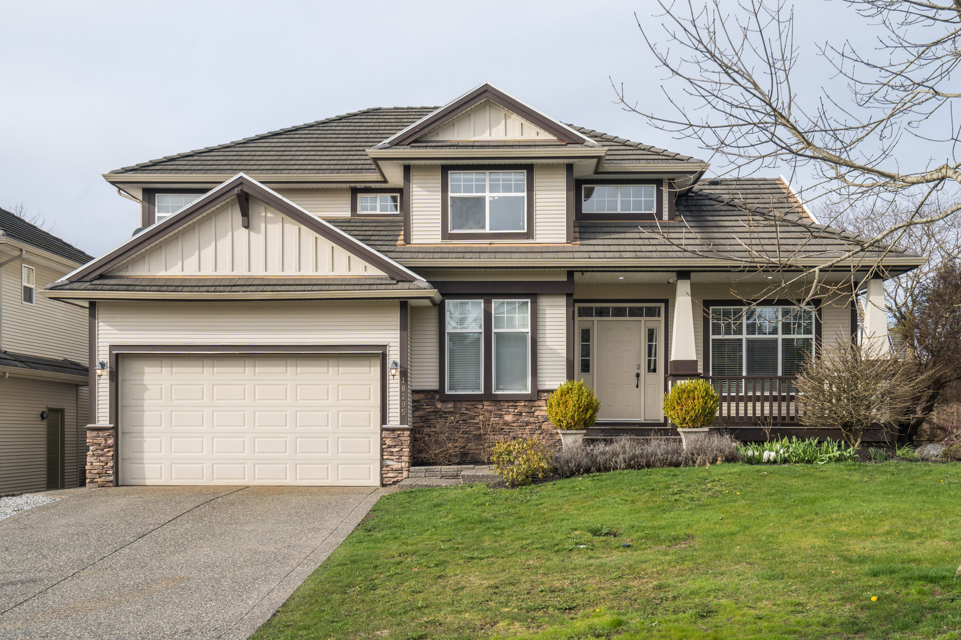 18295 Claytonwood Crescent, Surrey