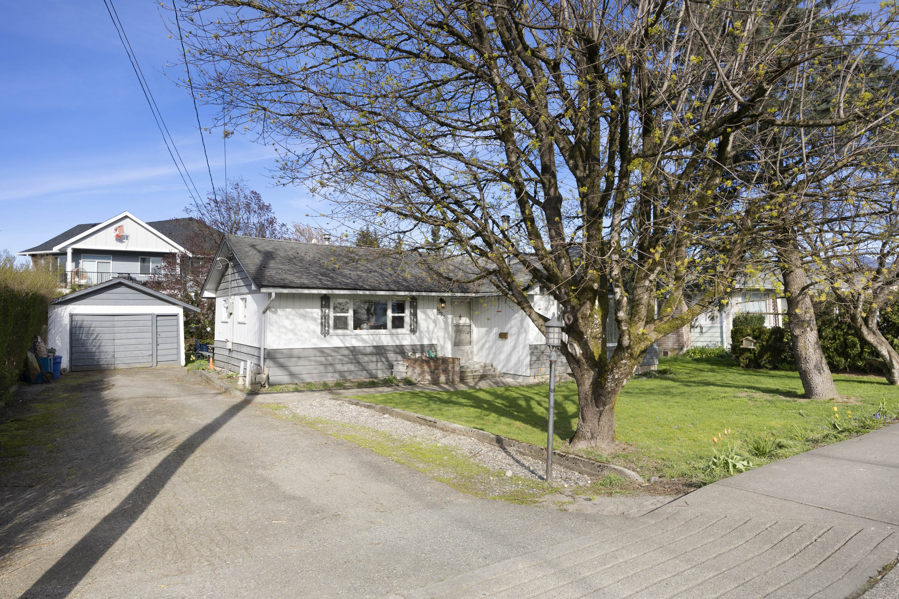 8555 Broadway Street, Chilliwack