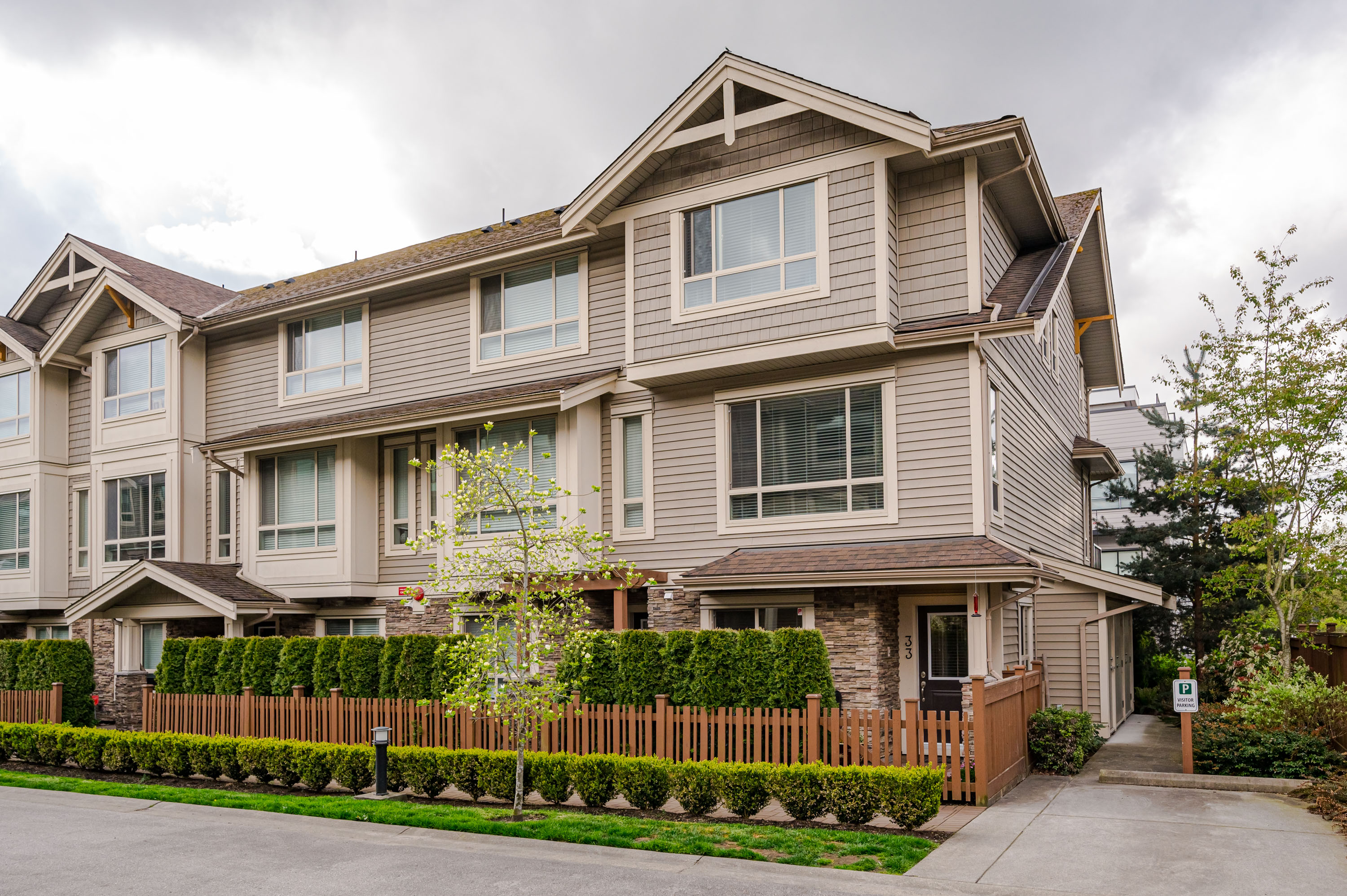 33 - 19752 55A Avenue, Langley