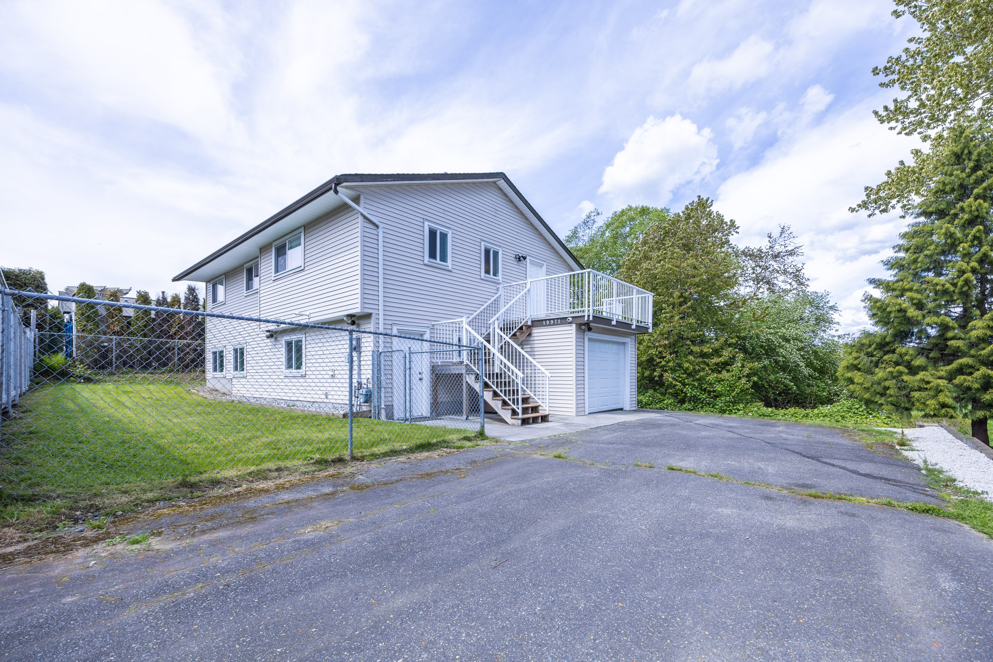 19971 50A Avenue, Langley