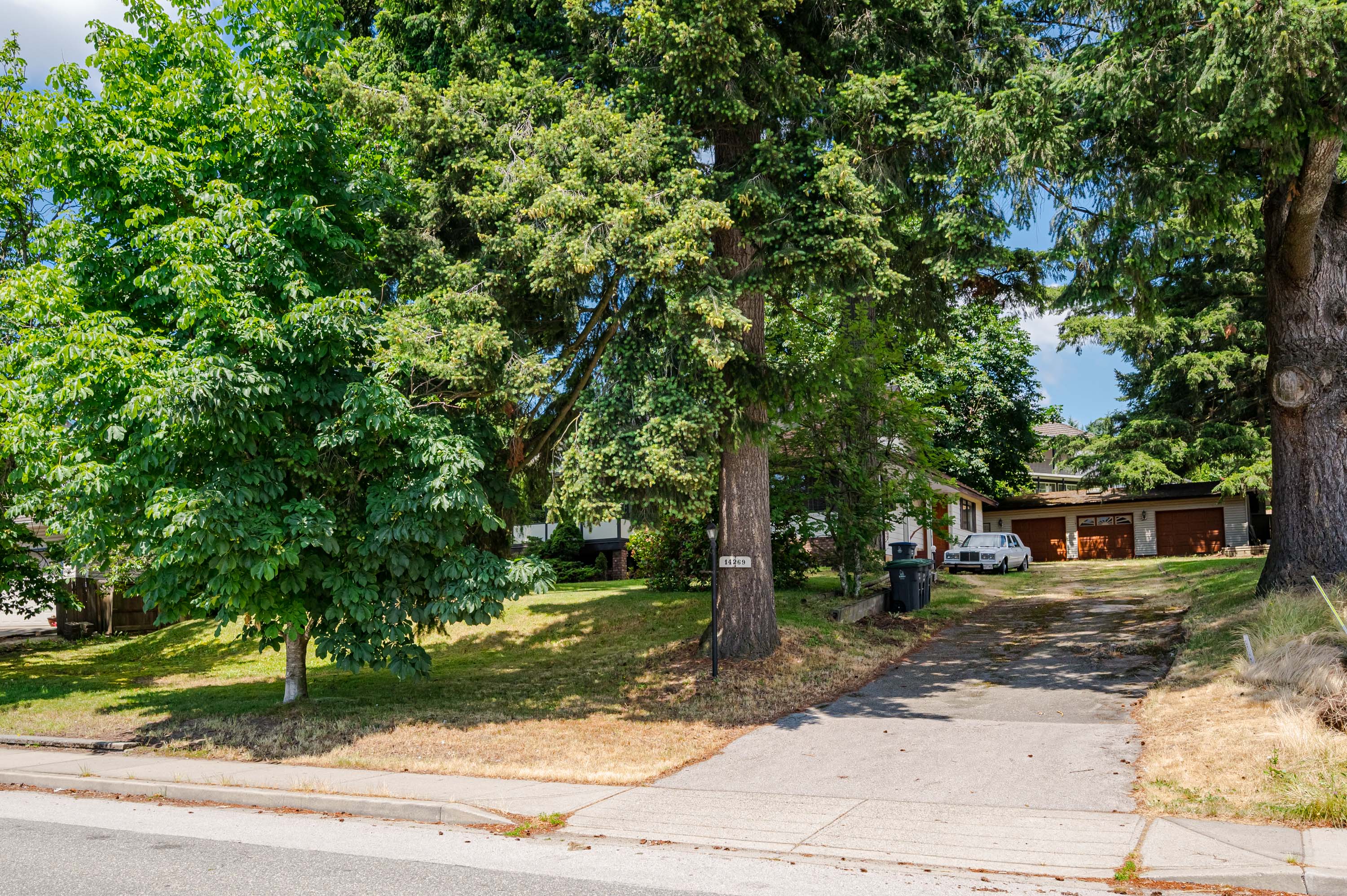 14269 68 Avenue, Surrey