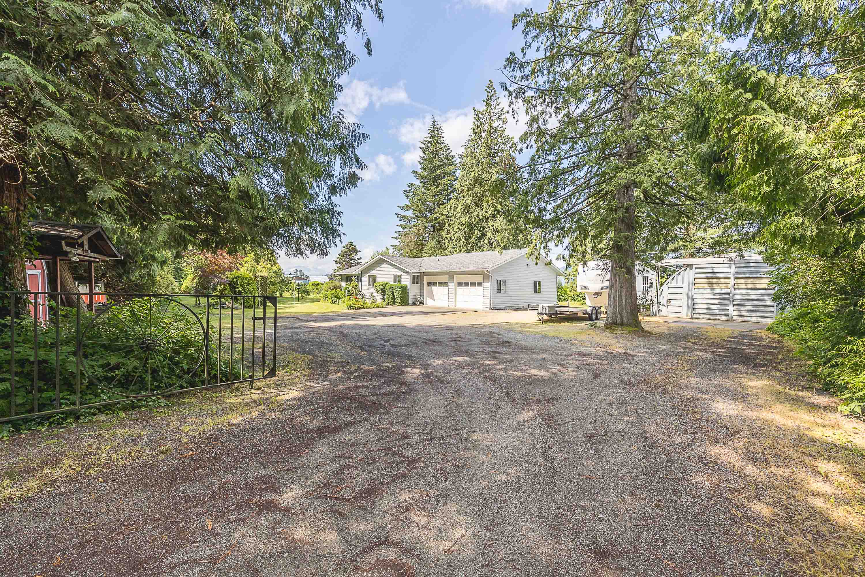 3137 Hot Springs Road, Agassiz