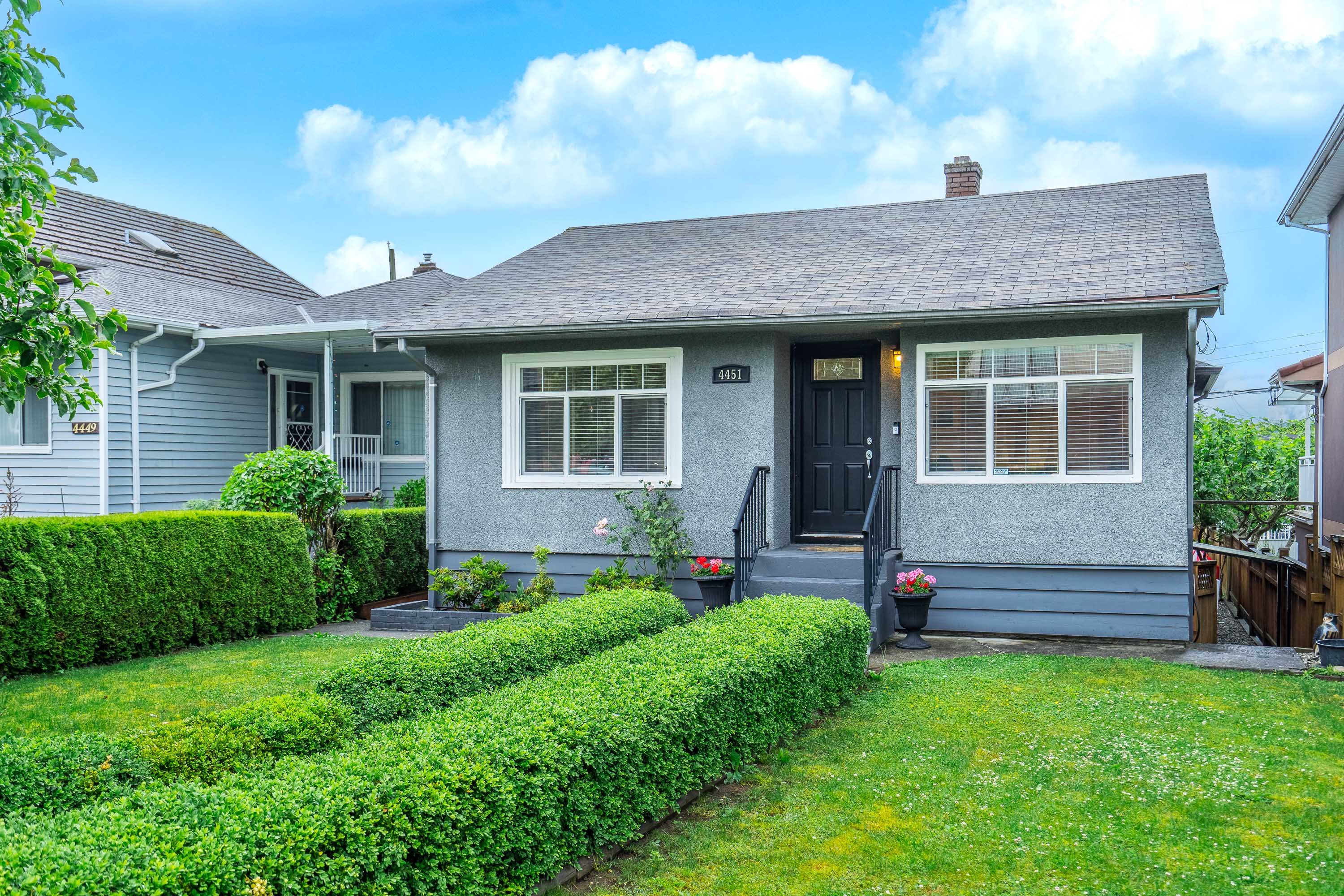 4451 Dundas Street, Burnaby