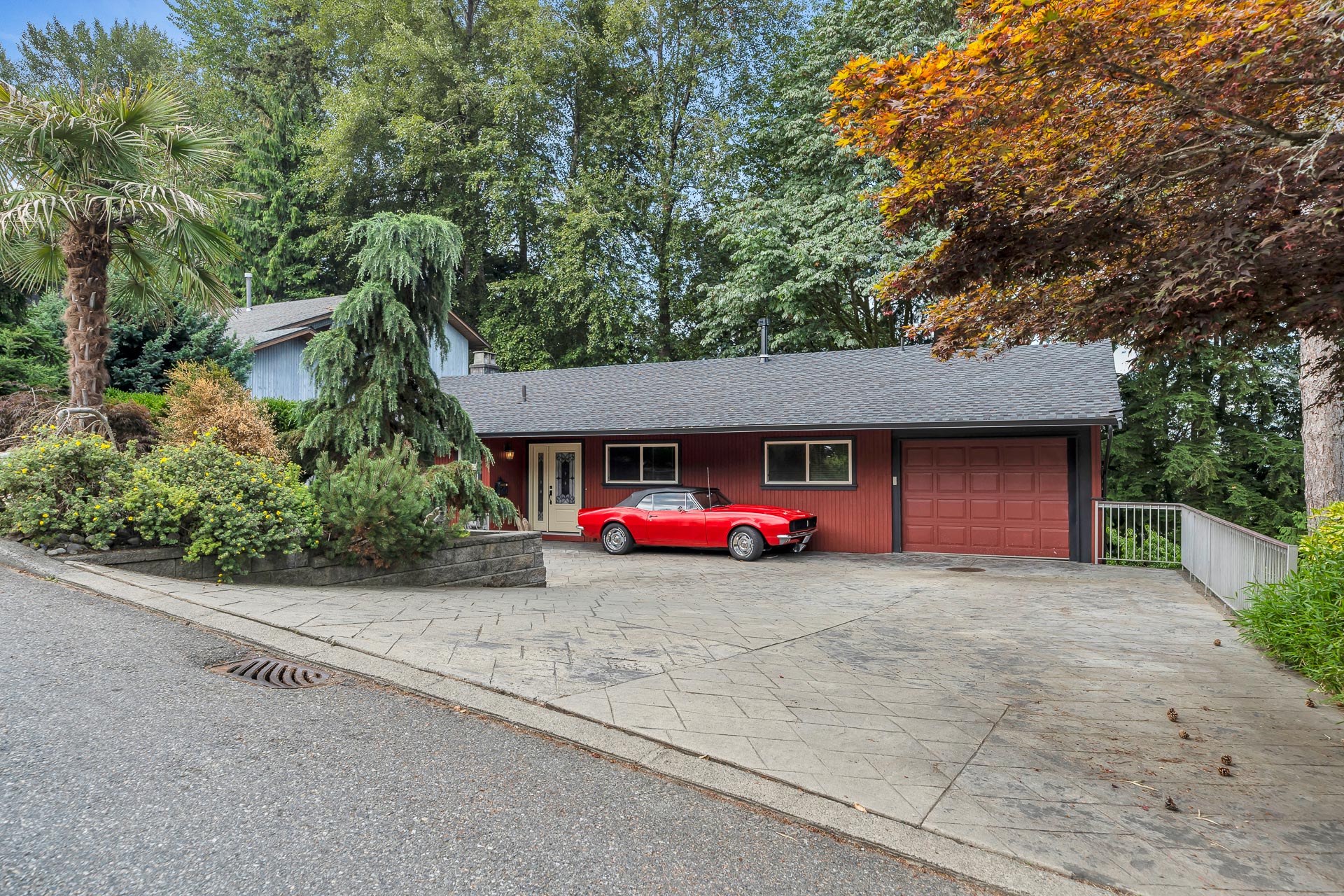 1024 Corona Crescent, Coquitlam