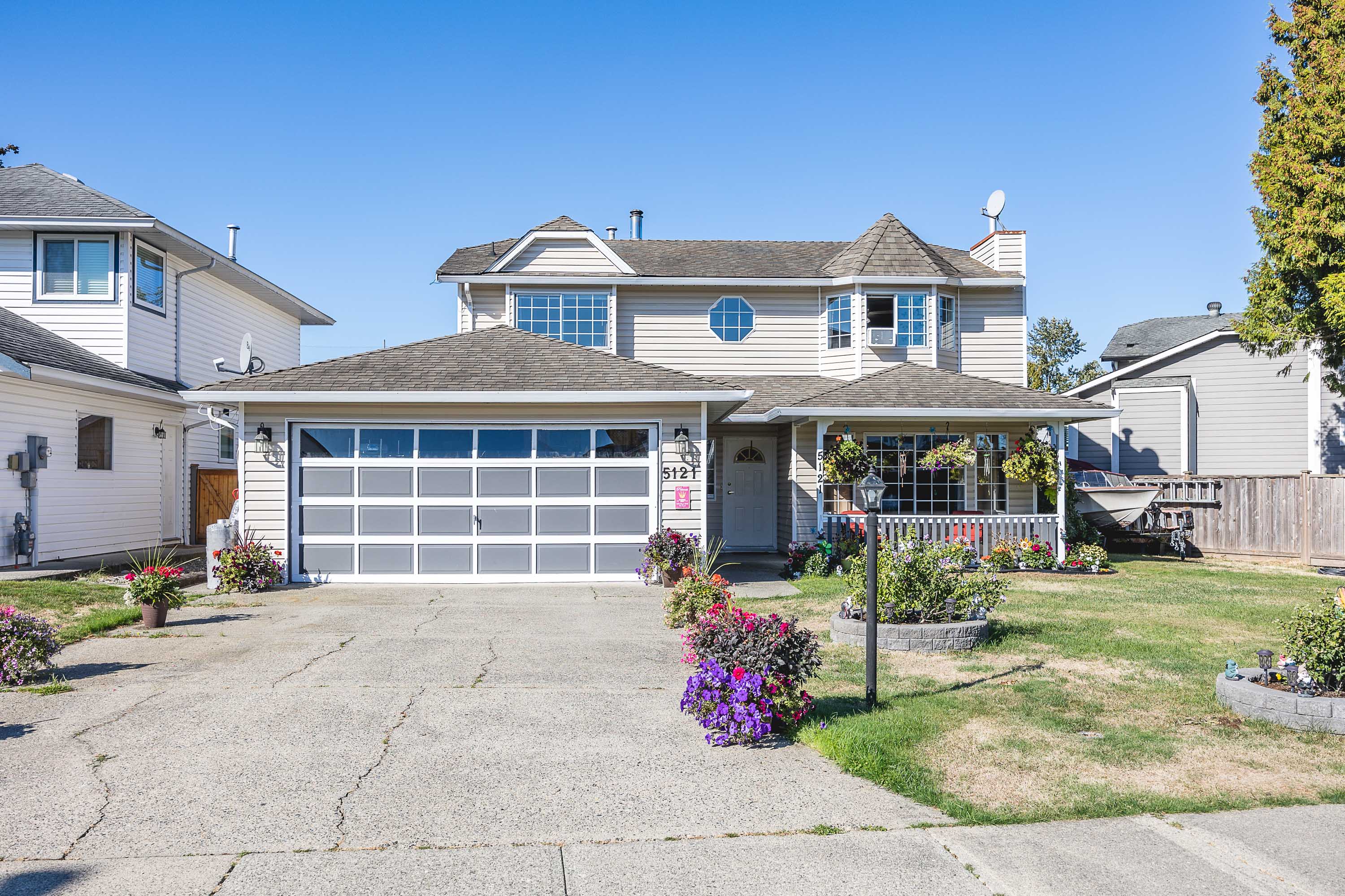 5121 207B Street, Langley