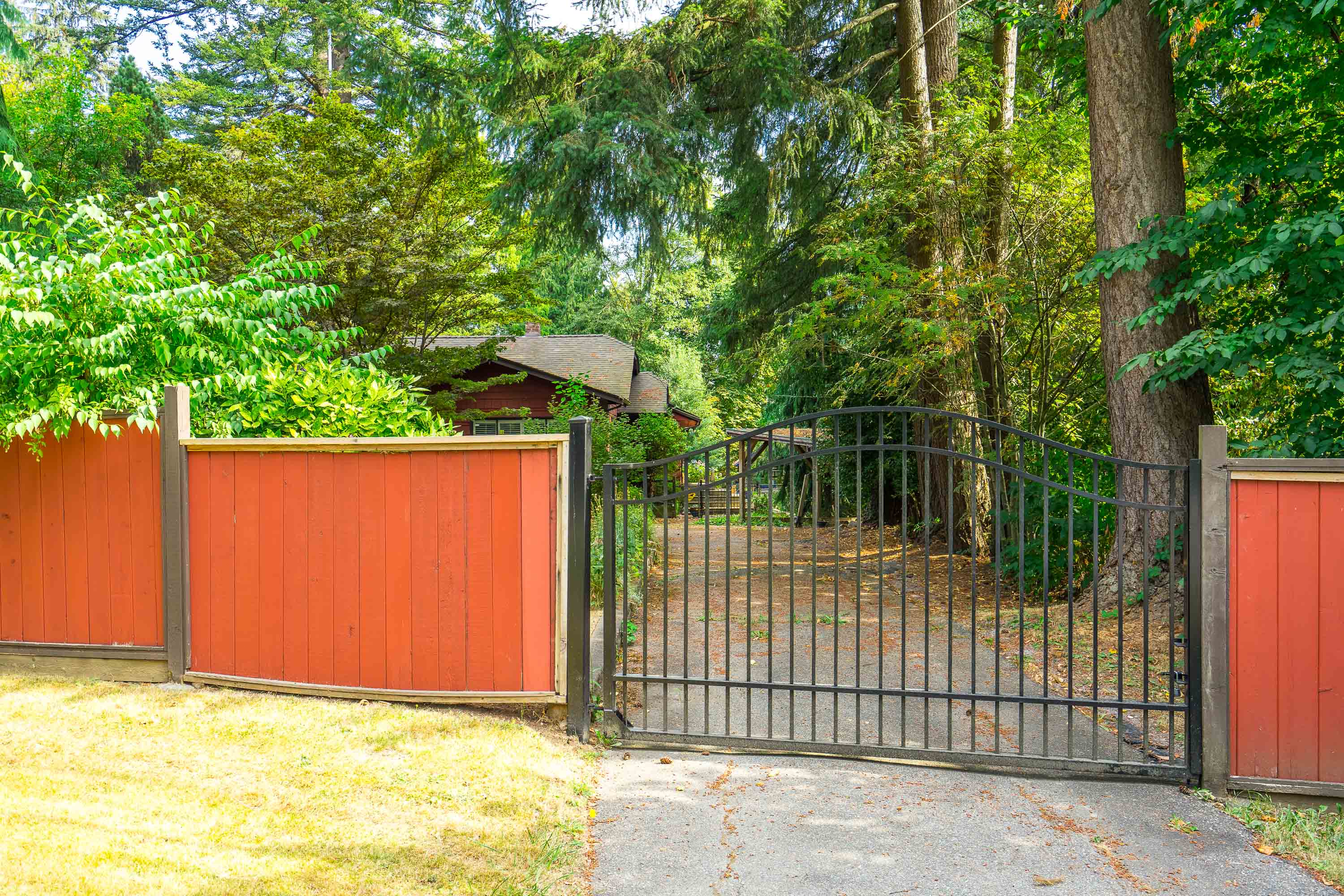 9038 Harvie Road, Surrey