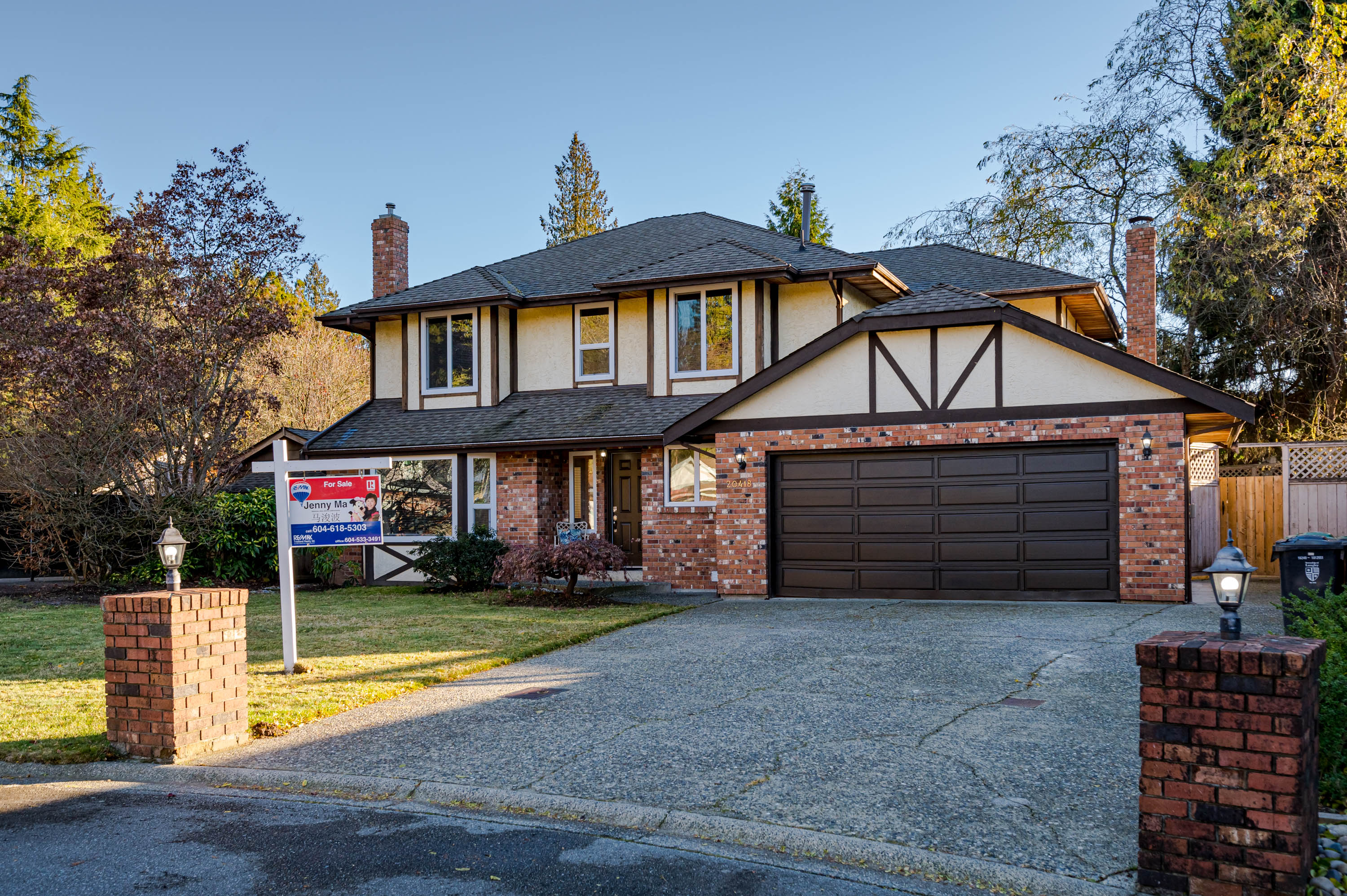 20418 90A Avenue, Langley