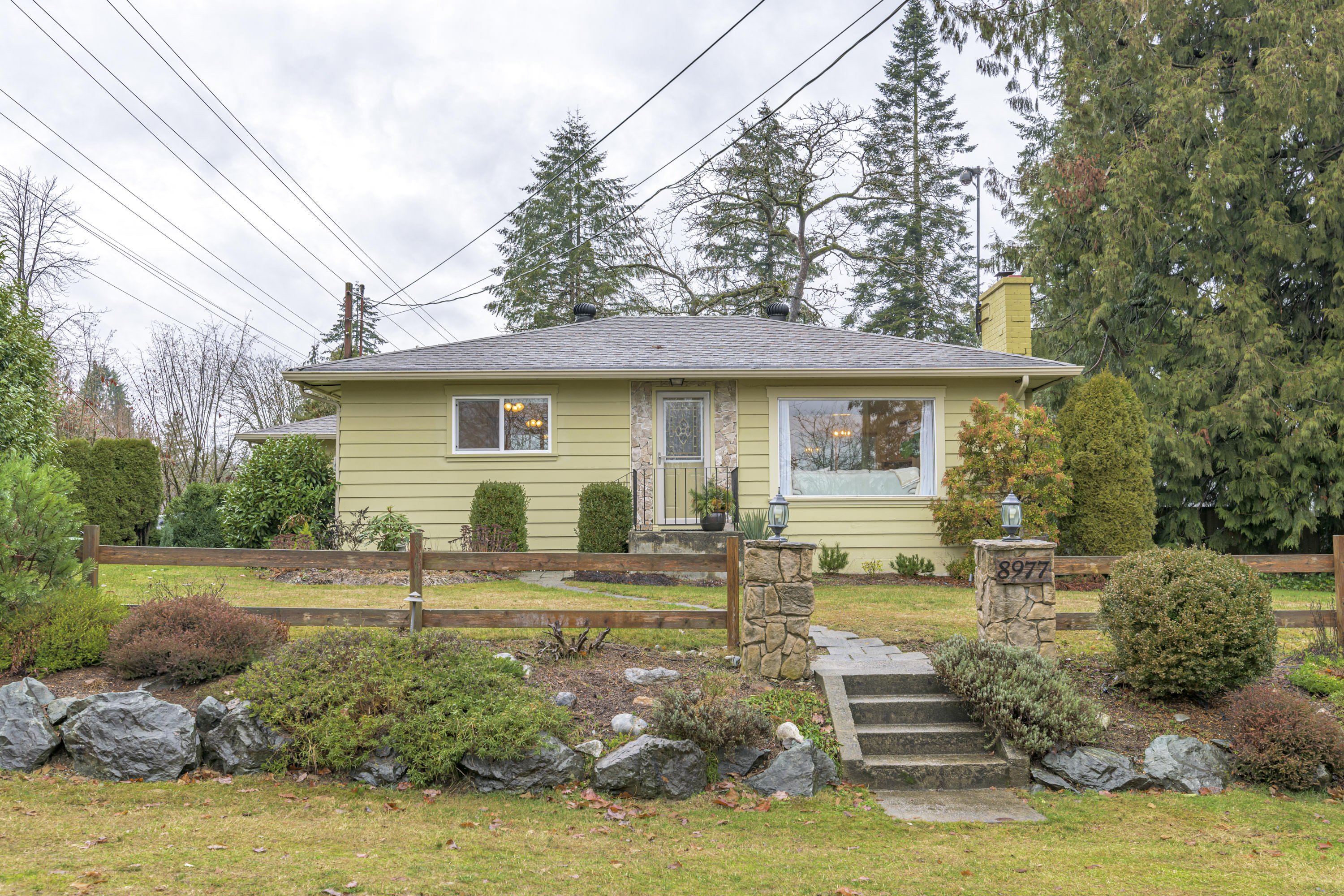 8977 Hudson Bay Street, Langley