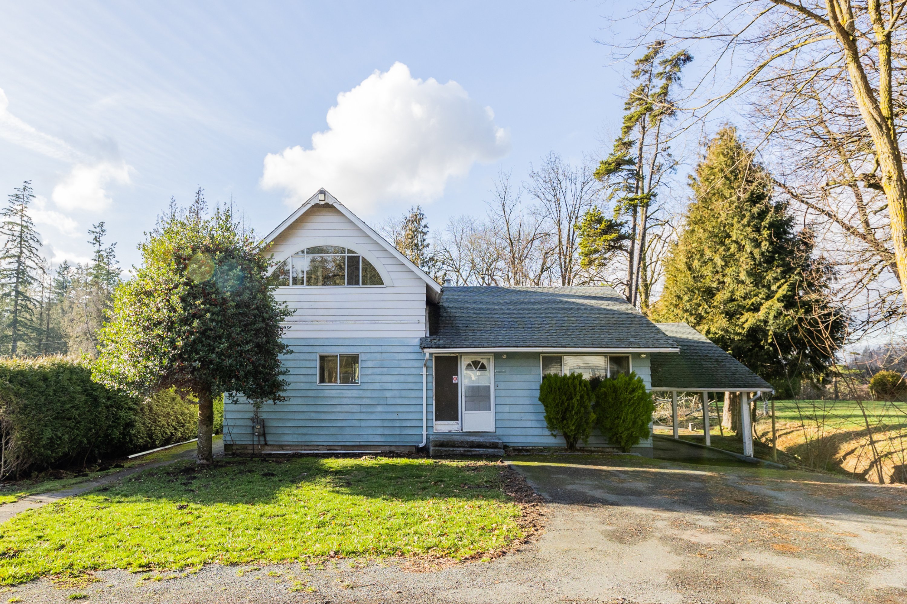 22985 40 Avenue, Langley