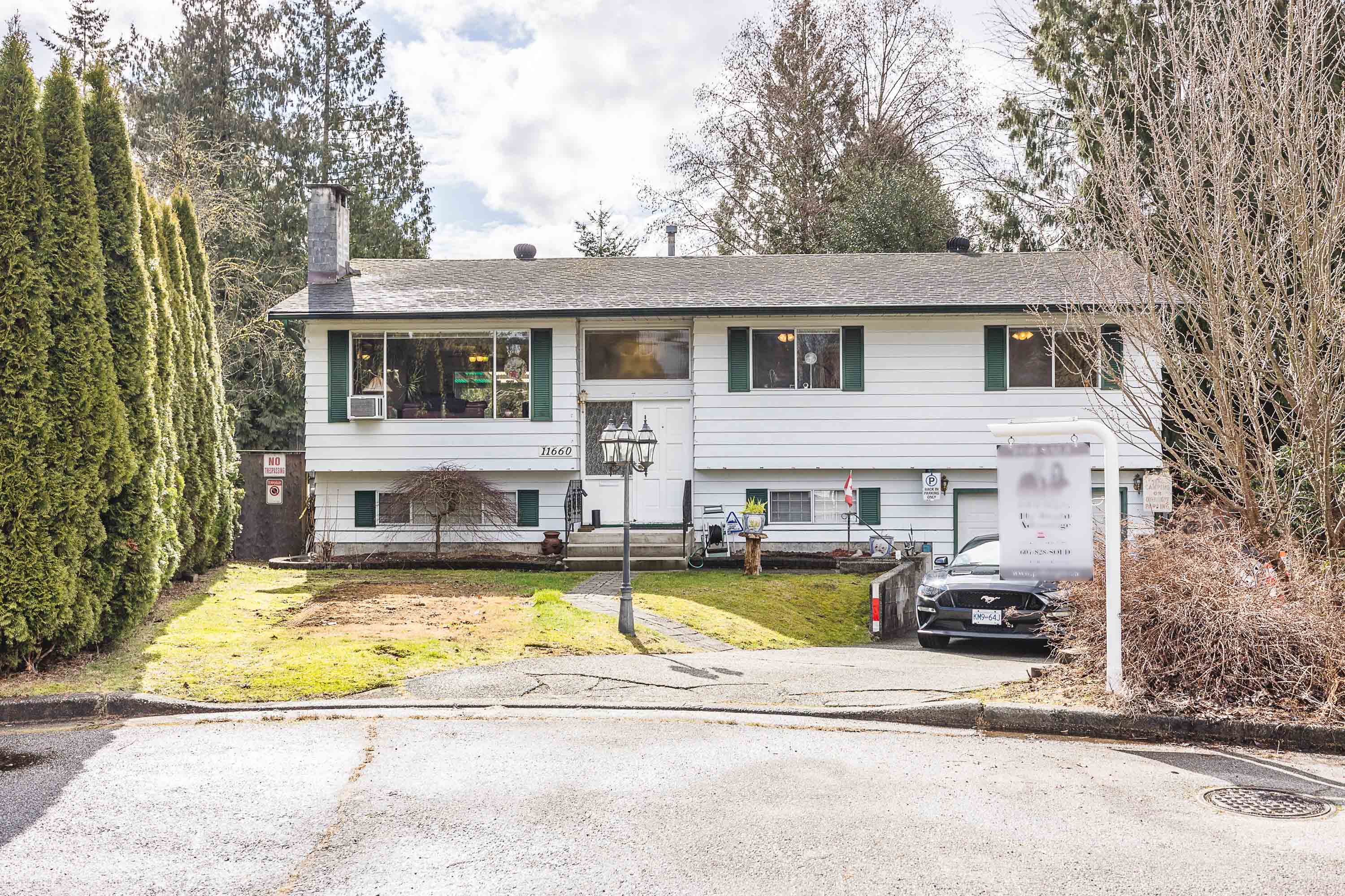 1660 Fraserview Street, Maple Ridge