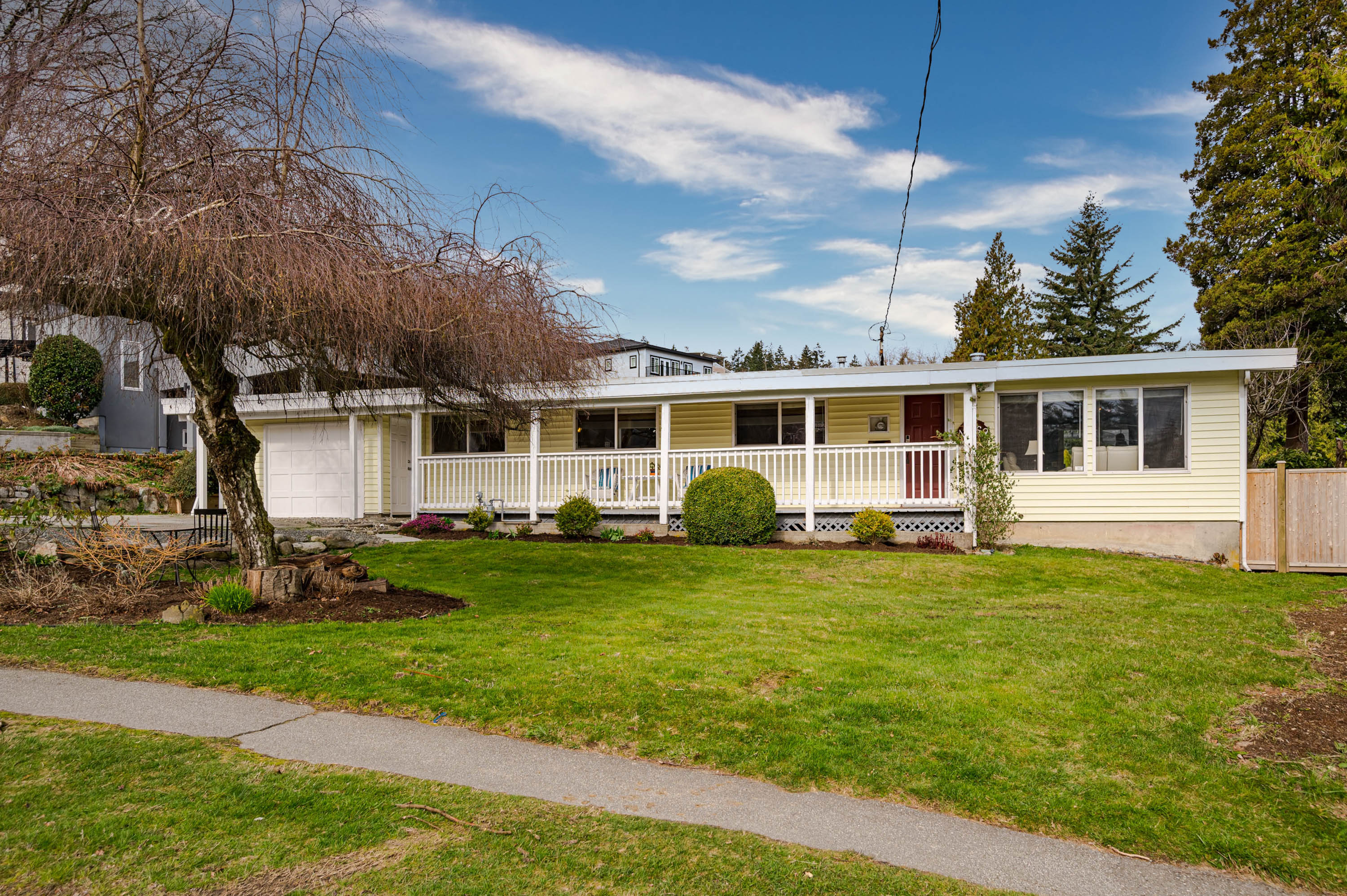 11369 Surrey Road, Surrey