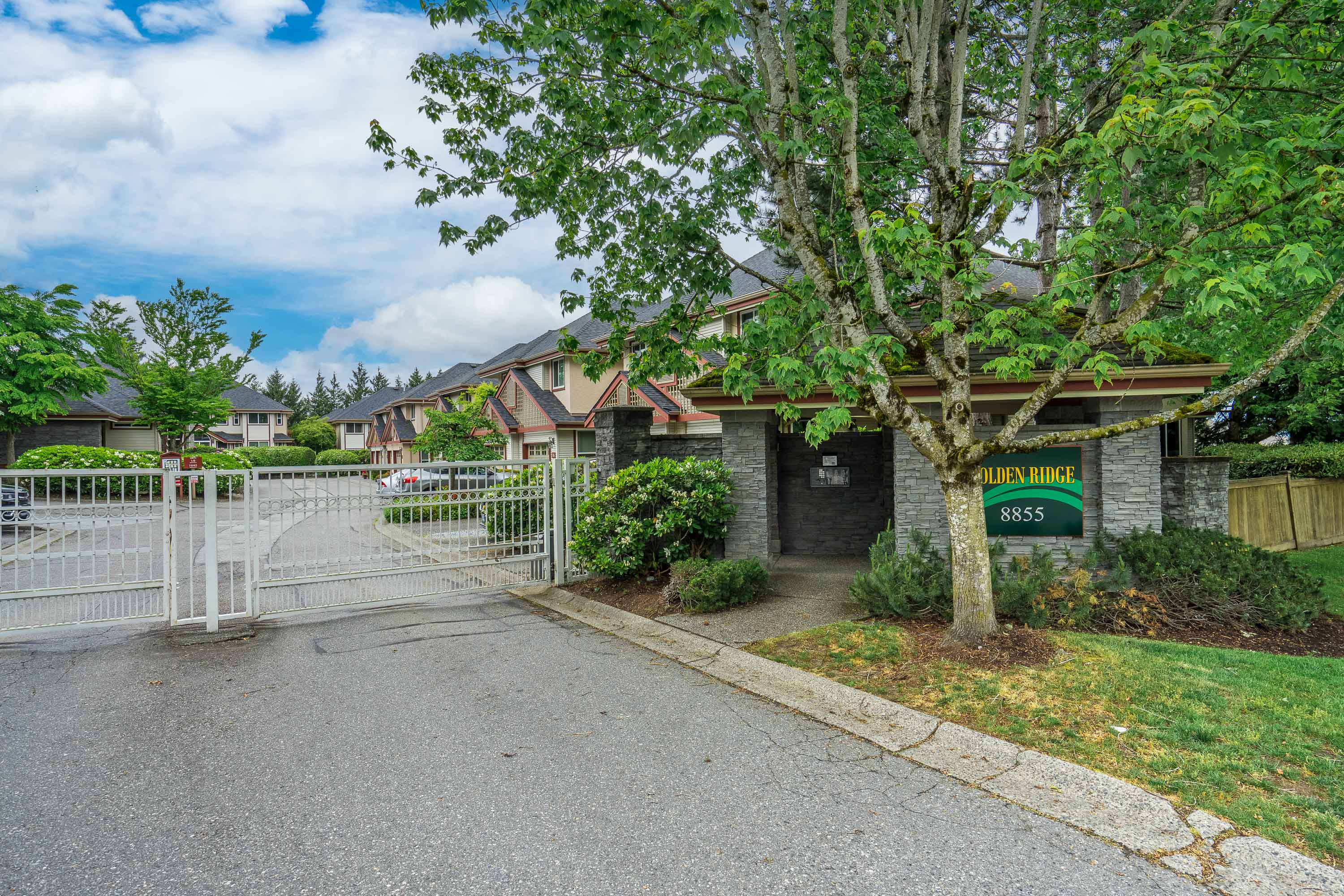 30 - 8855 212 Street, Langley