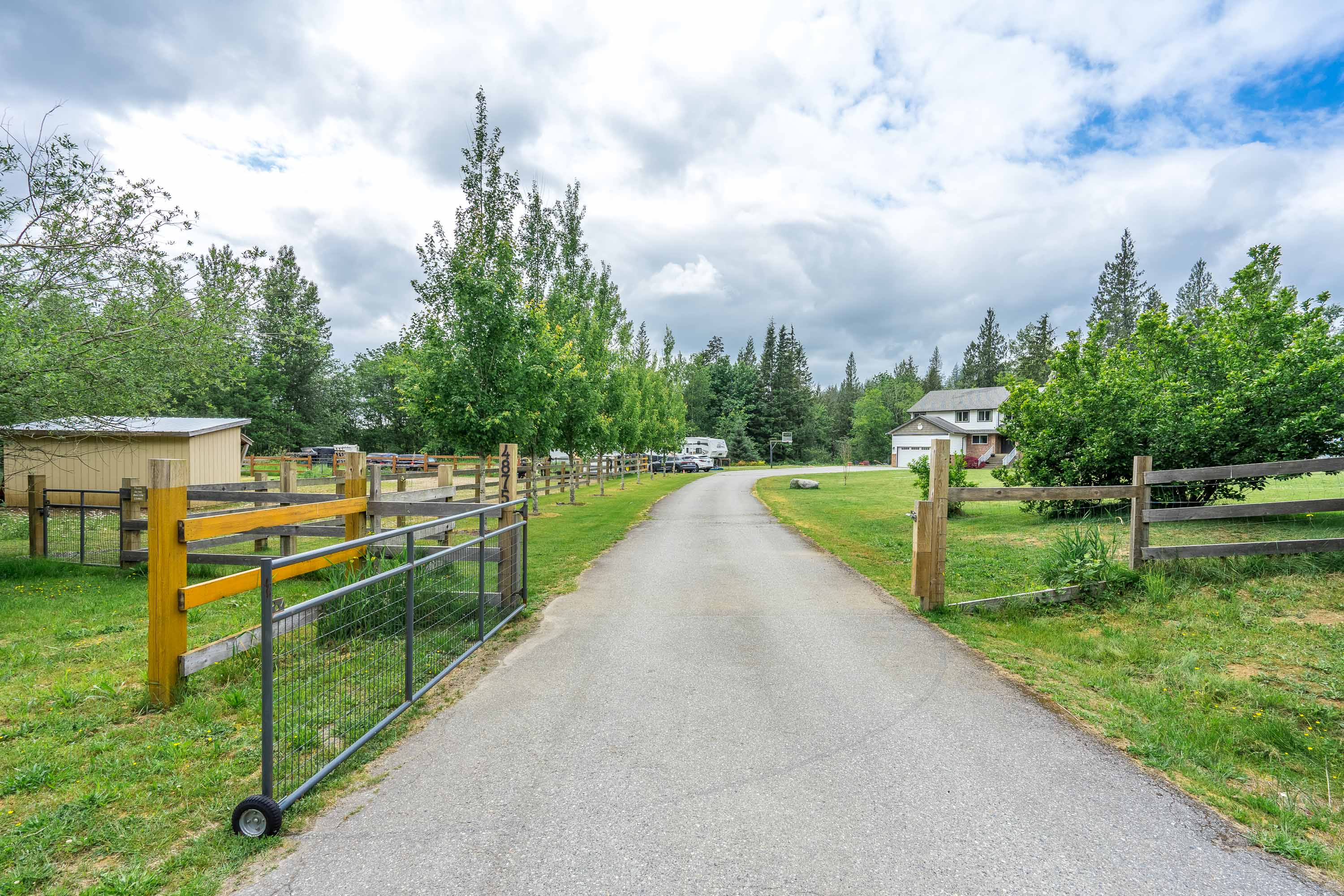 4875 Emmerson Road, Abbotsford