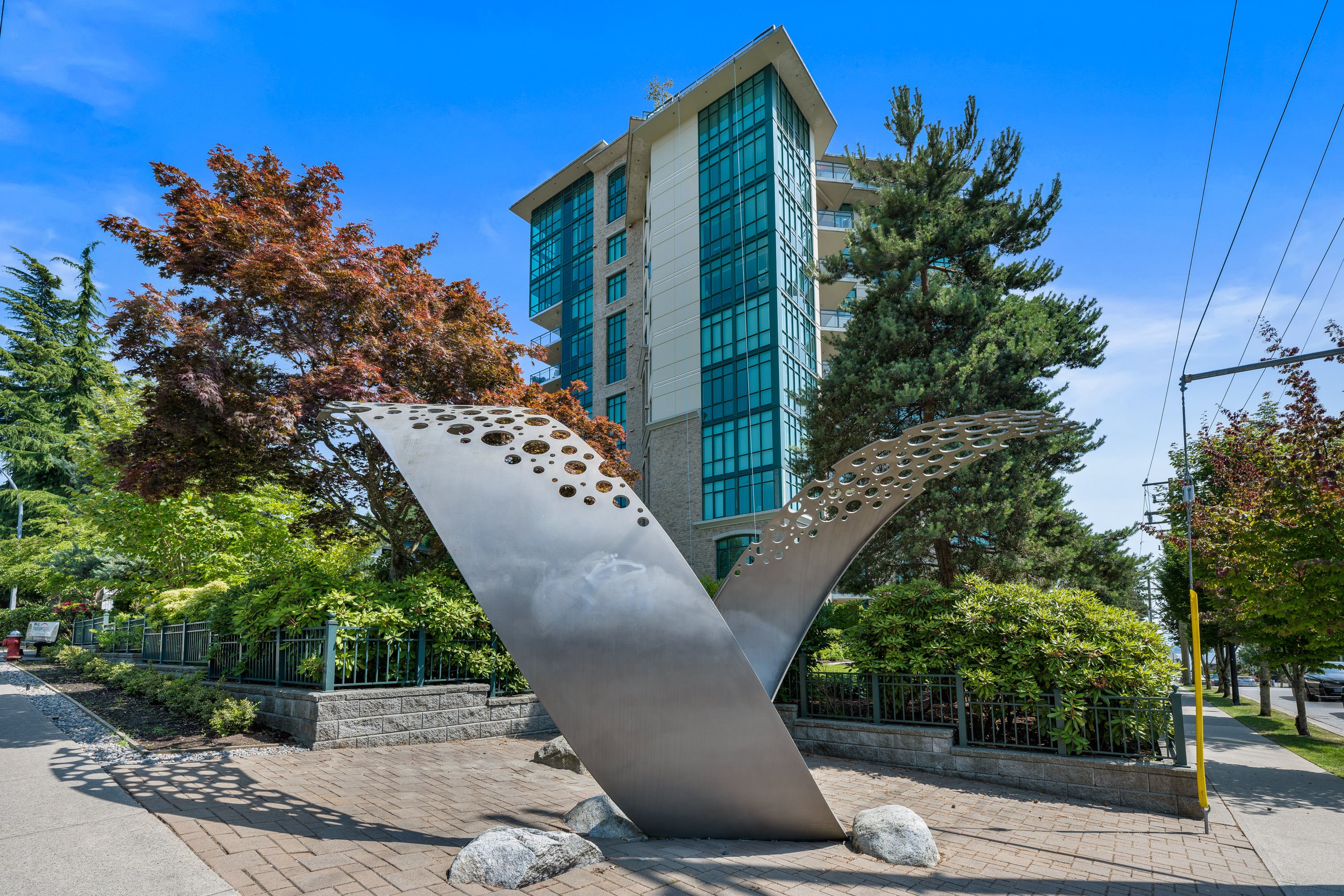 903 - 14824 North Bluff Road, White Rock