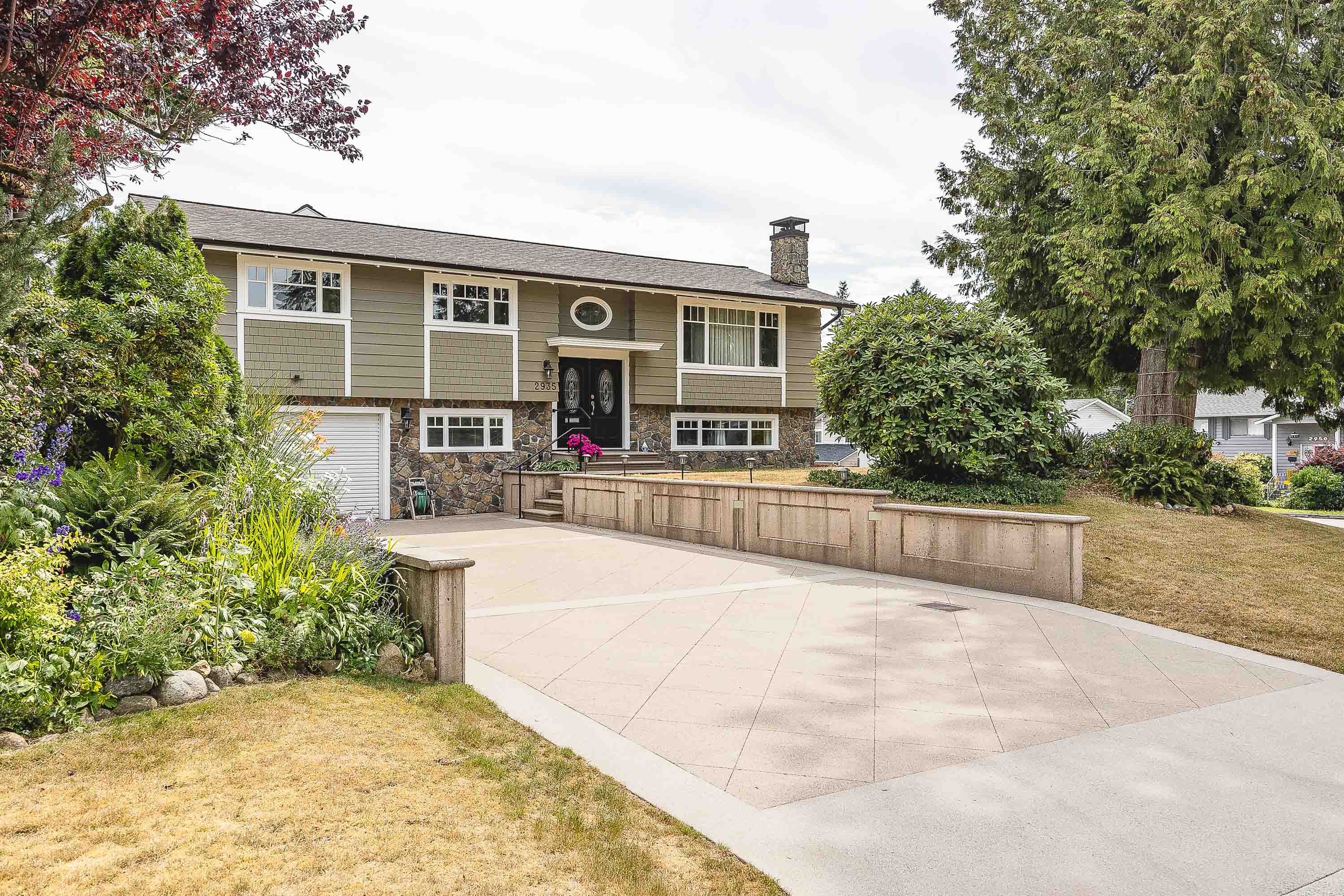 2935 Surf Crescent, Coquitlam