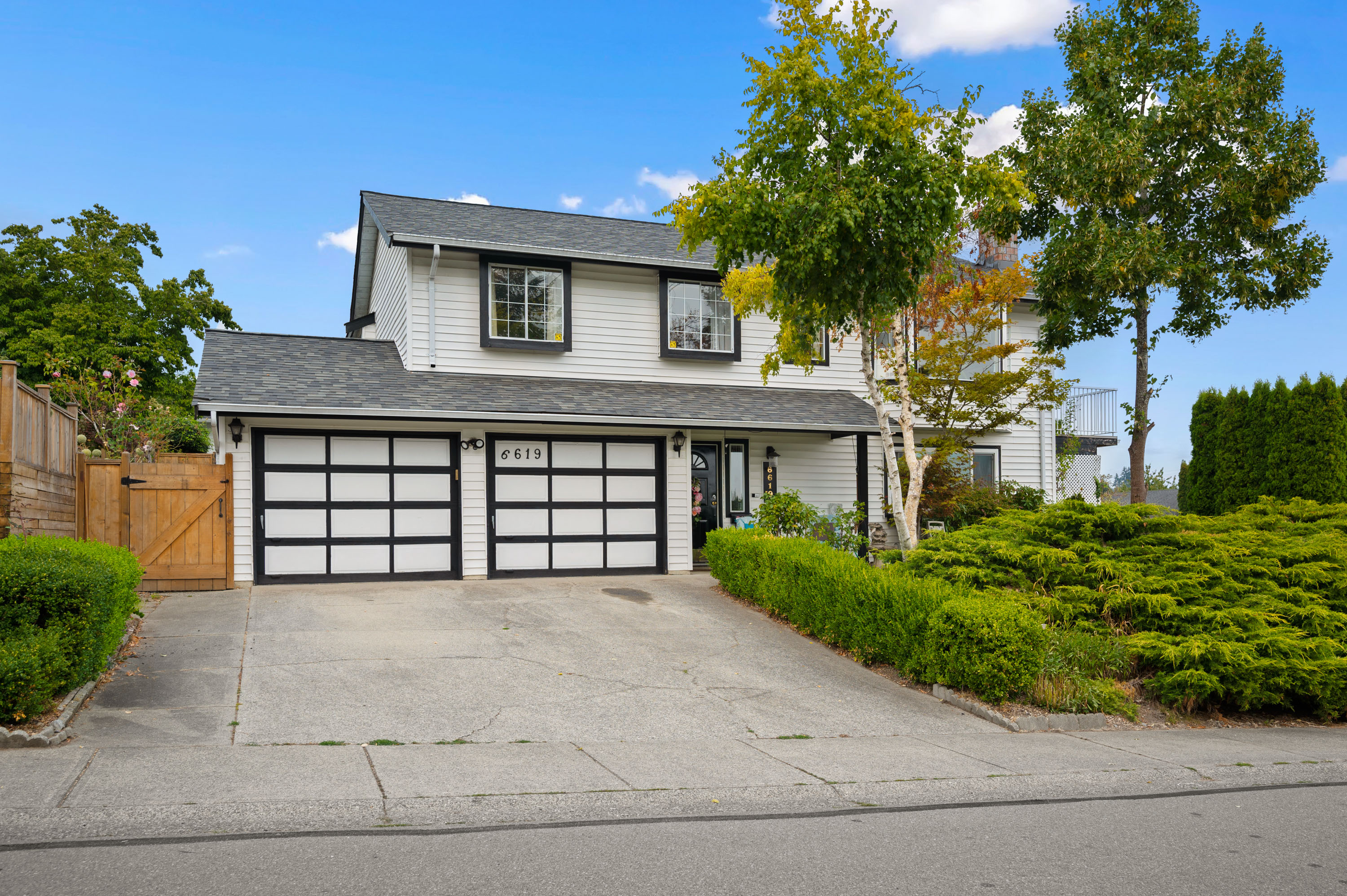 6619 Willoughby Way, Langley