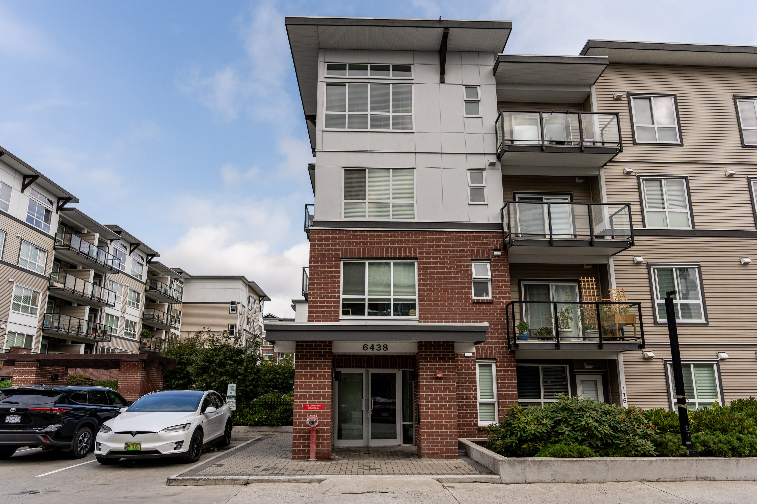 314 - 6438 195A Street, Surrey