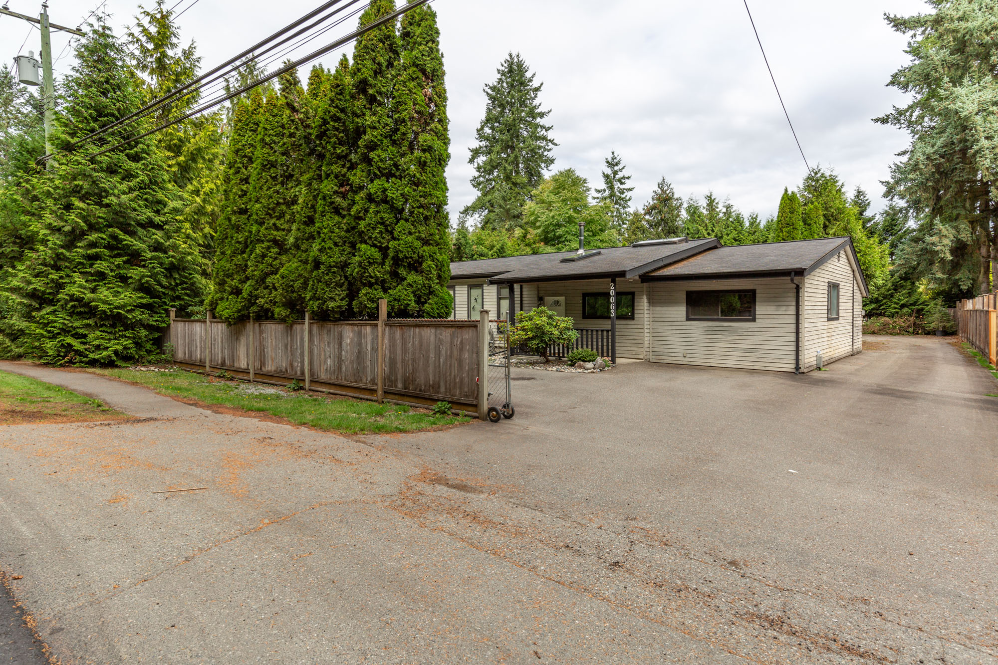 20063 28 Avenue, Langley