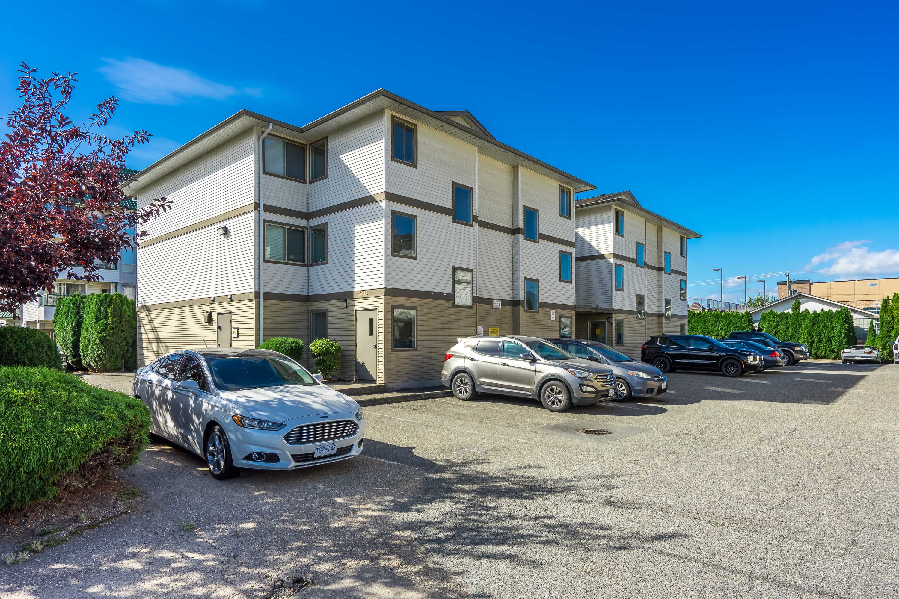 204 - 7435 Shaw Avenue, Chilliwack