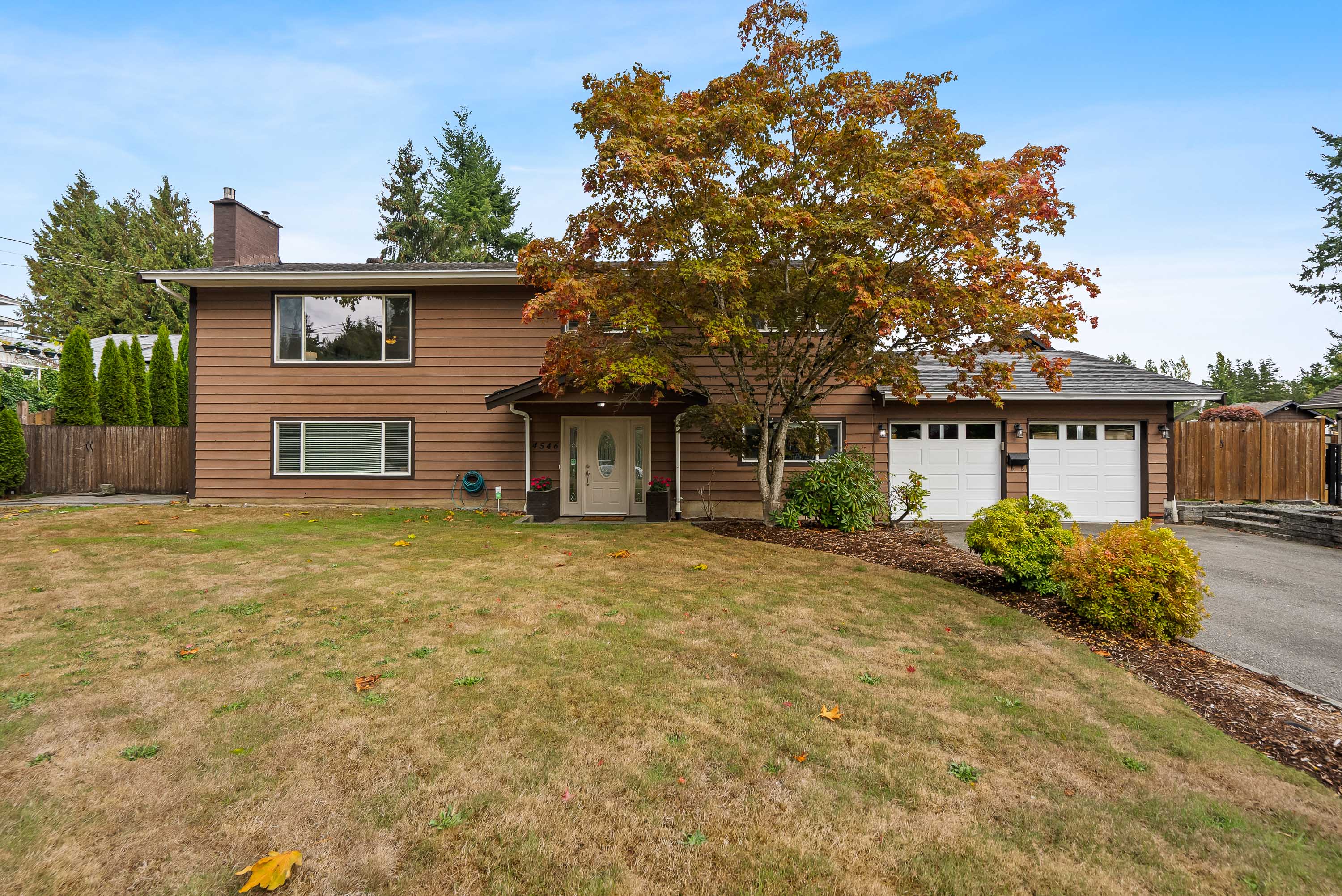 4546 Southridge Crescent, Langley